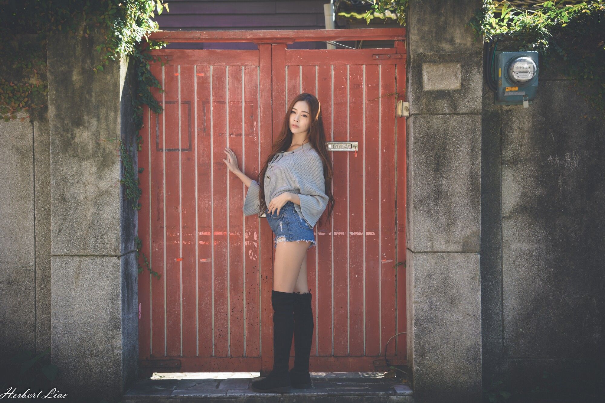 黄上晏Rubis《古亭站周邊~牛仔热裤街拍》-图32