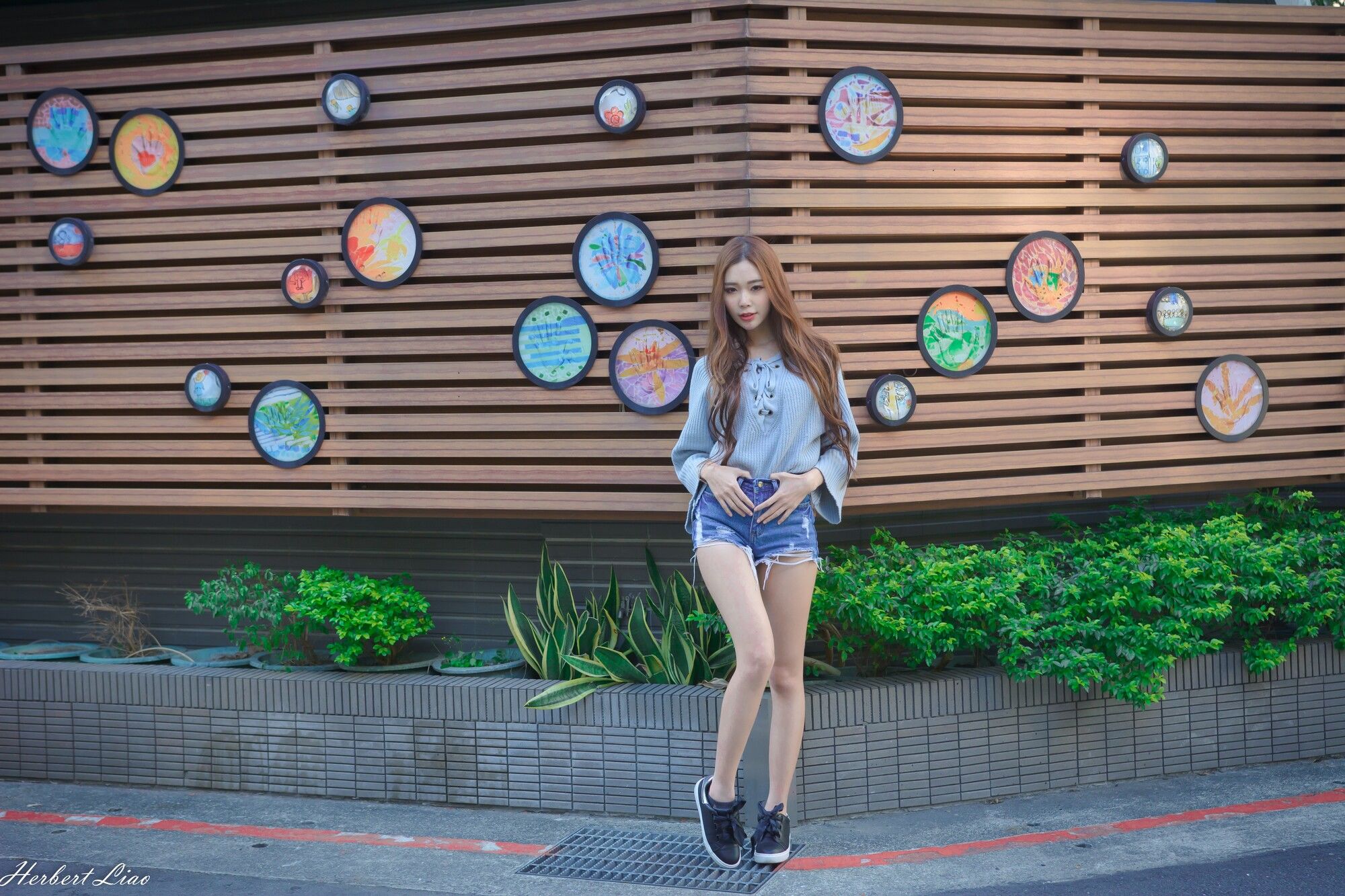 黄上晏Rubis《古亭站周邊~牛仔热裤街拍》-图43