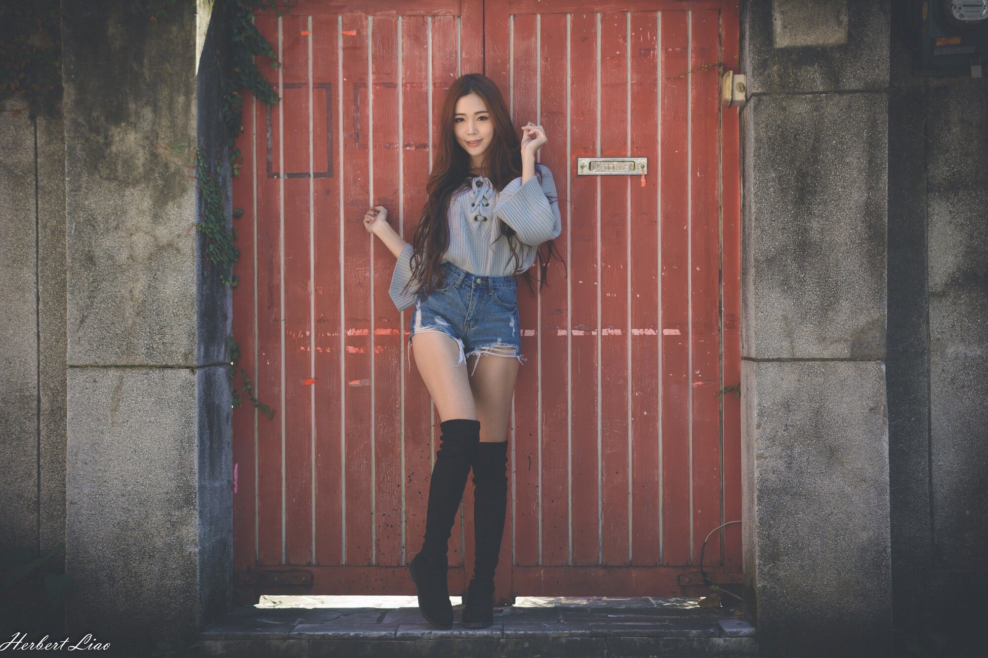 黄上晏Rubis《古亭站周邊~牛仔热裤街拍》-图52