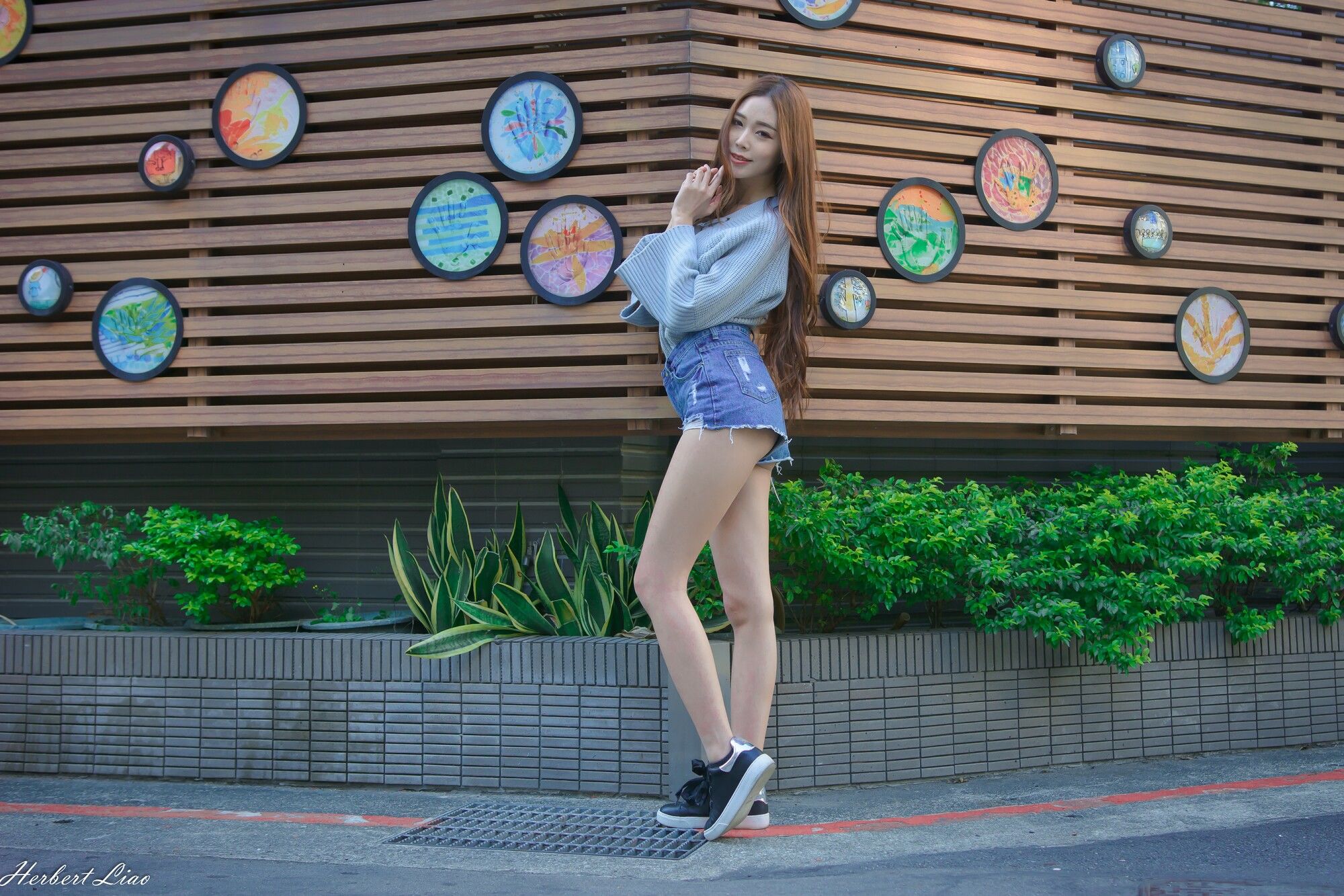 黄上晏Rubis《古亭站周邊~牛仔热裤街拍》-图6