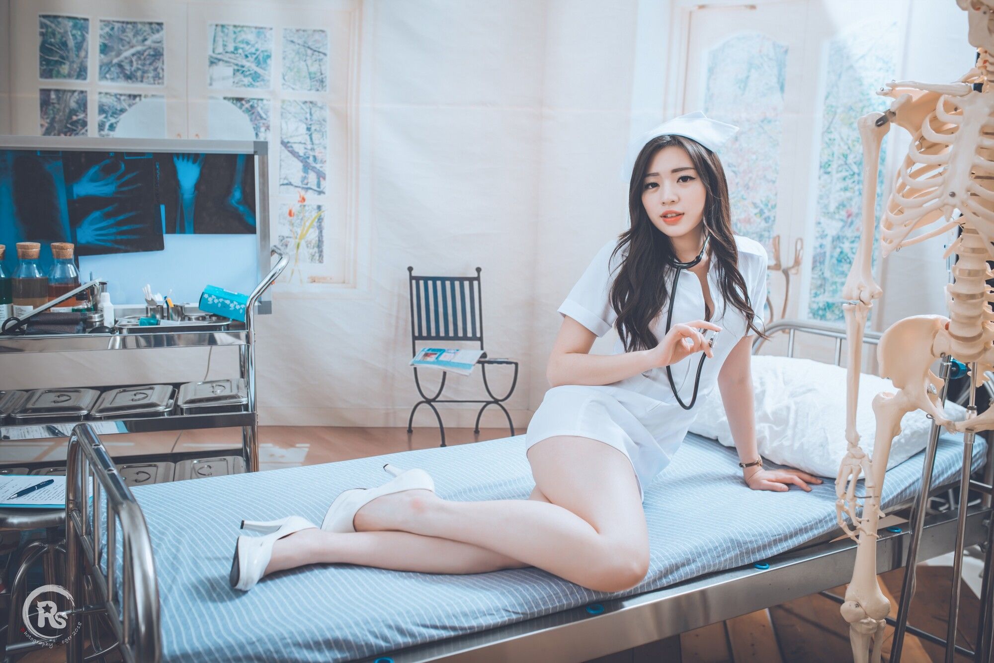 谢立琪《谢雨琪の護士》-图2