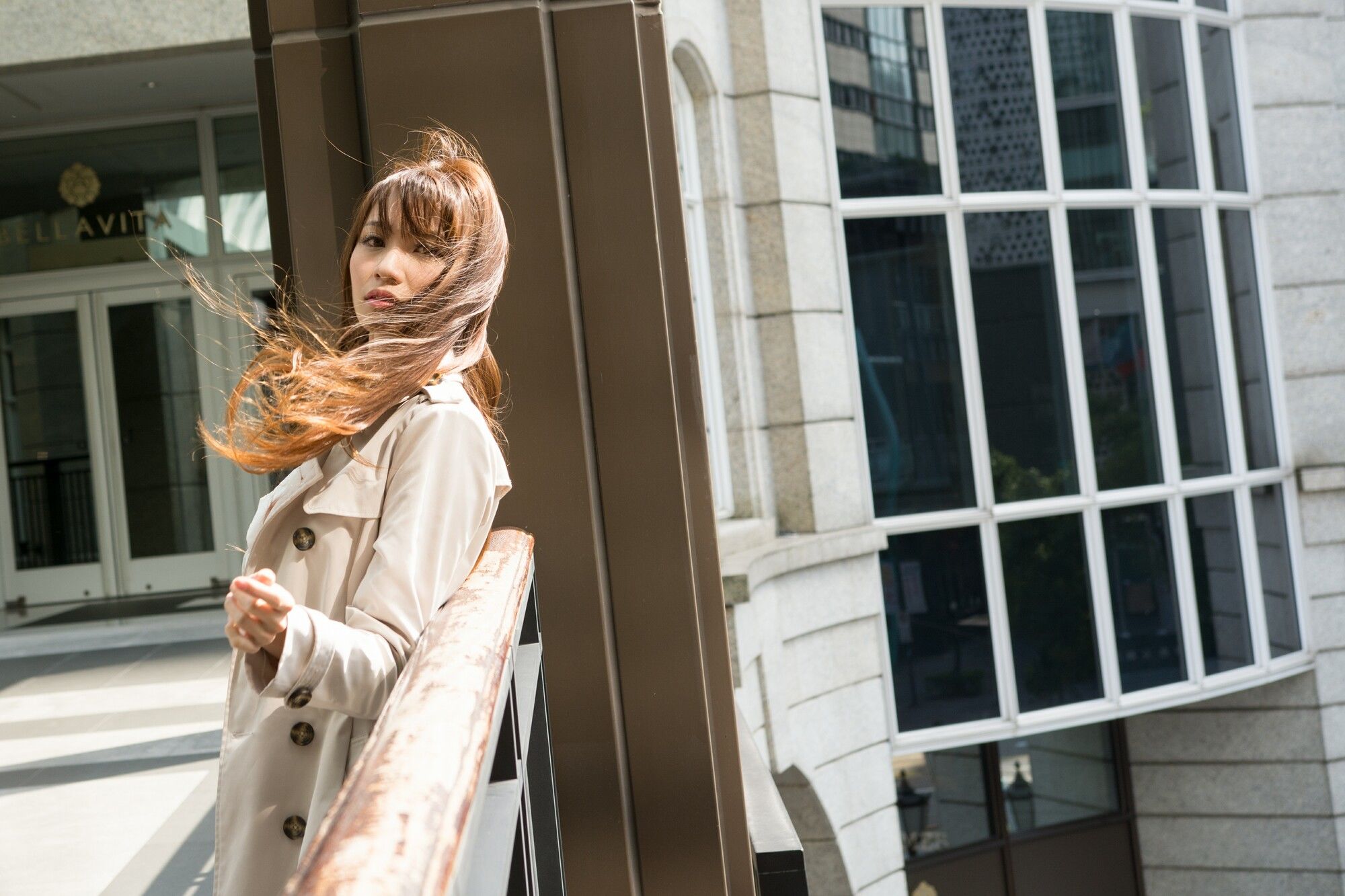 蔡译心Candice《信義區周邊 时尚风衣街拍》-图48