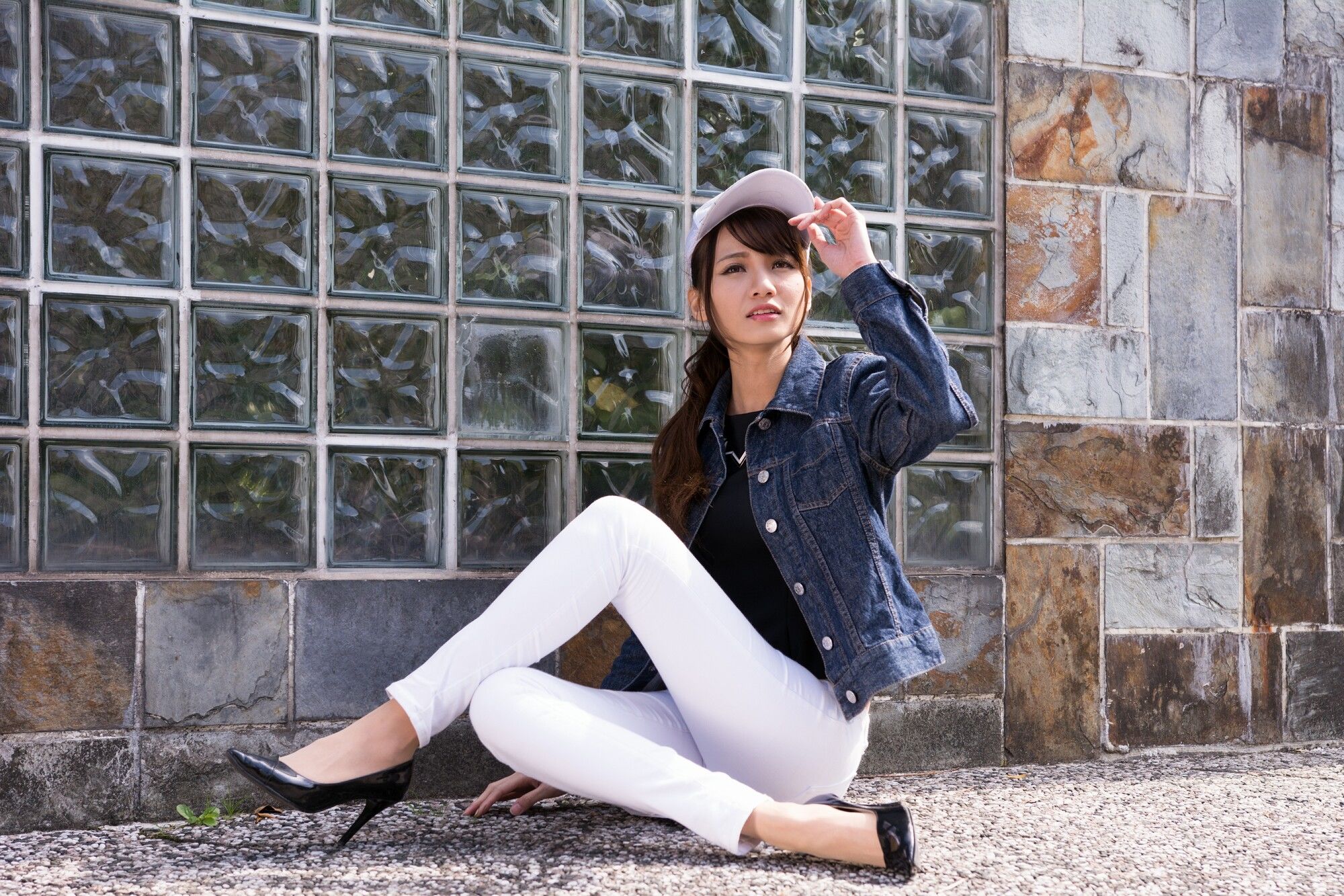 蔡译心《信義區周邊》 牛仔+紧身裤-图44