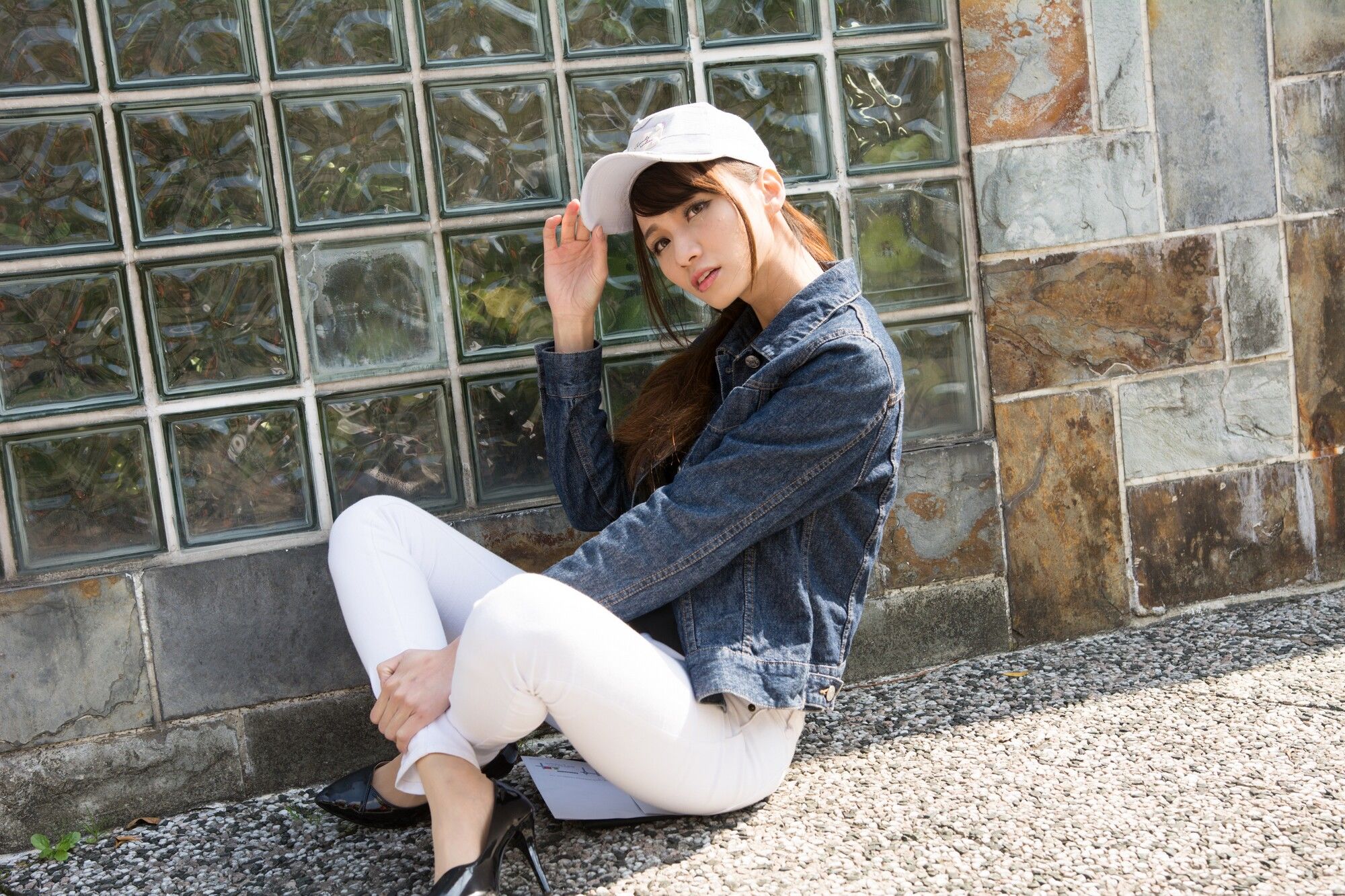 蔡译心《信義區周邊》 牛仔+紧身裤-图45