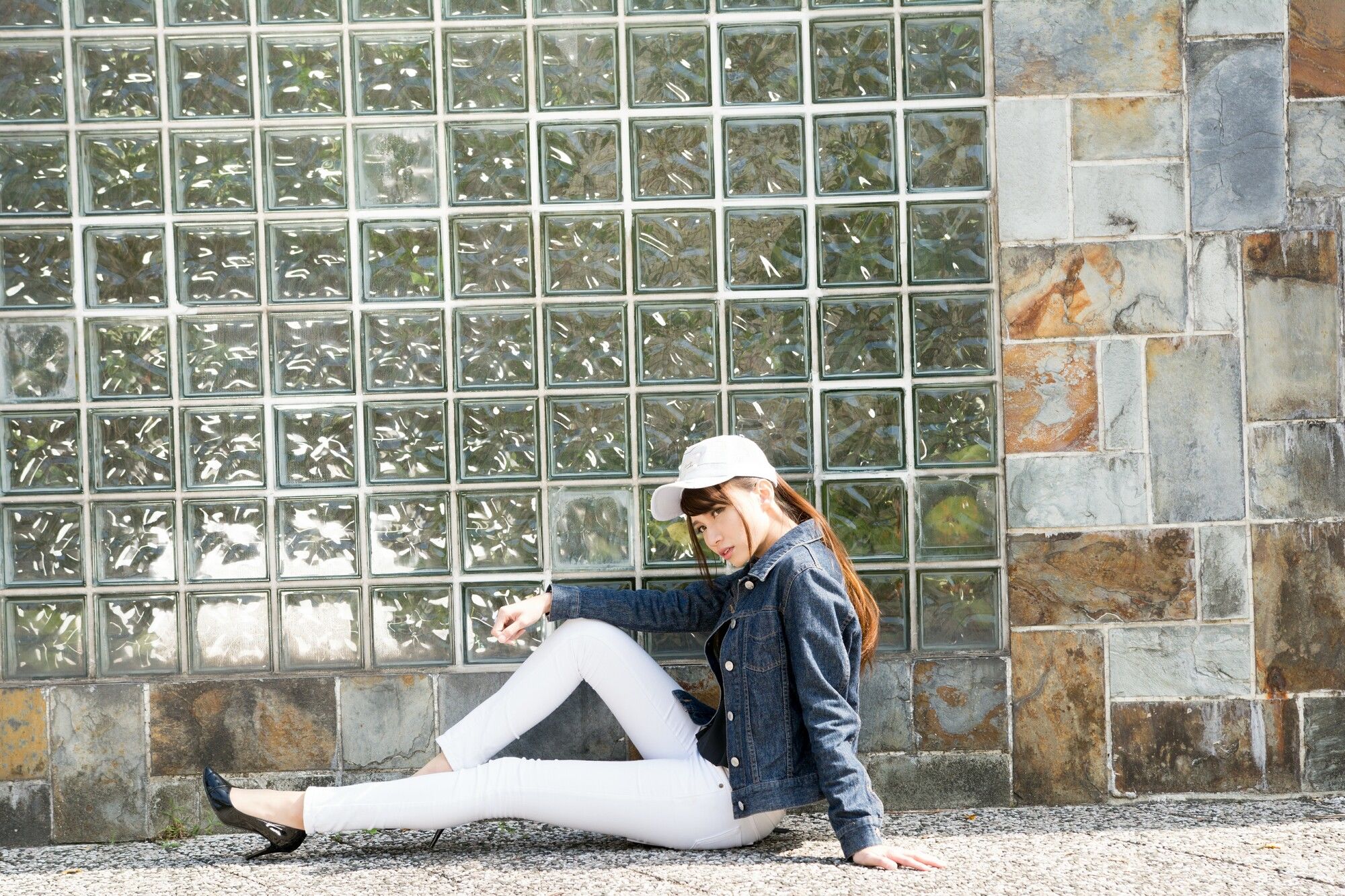 蔡译心《信義區周邊》 牛仔+紧身裤-图49