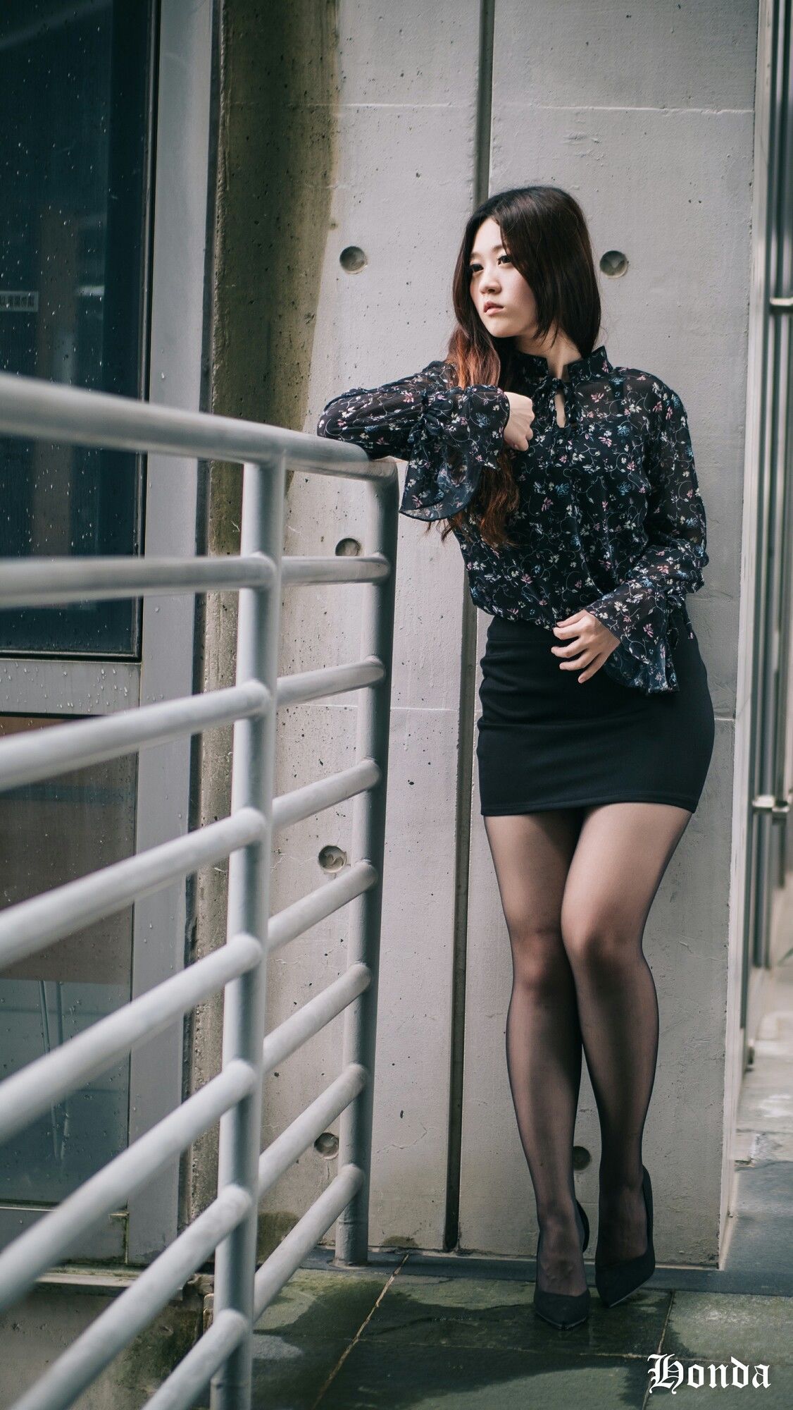 Becky OL服装三套-图1