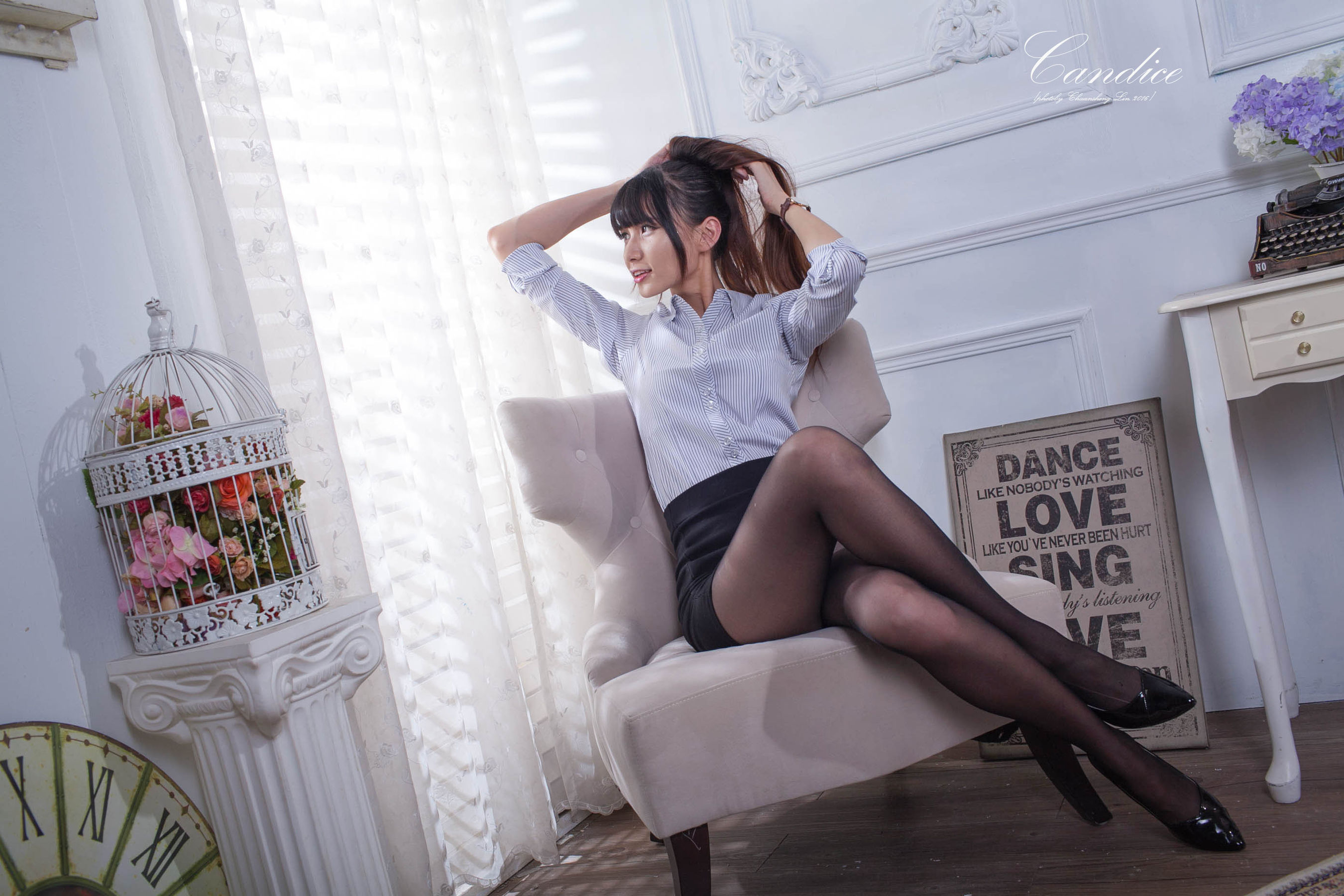 蔡译心 - 棚拍黑丝制服美腿-图7