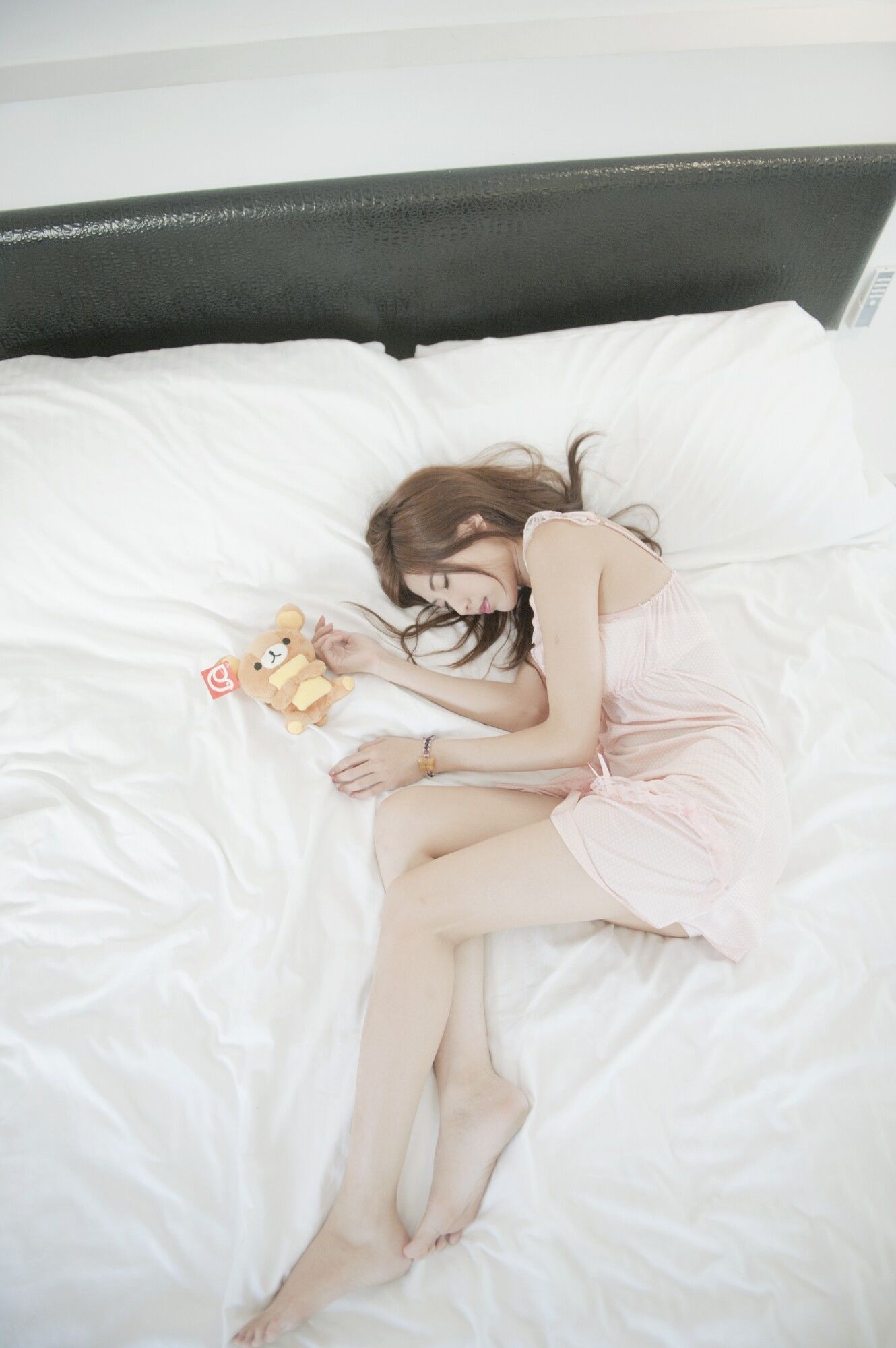 Agant小静 旅拍共三套服装-图0