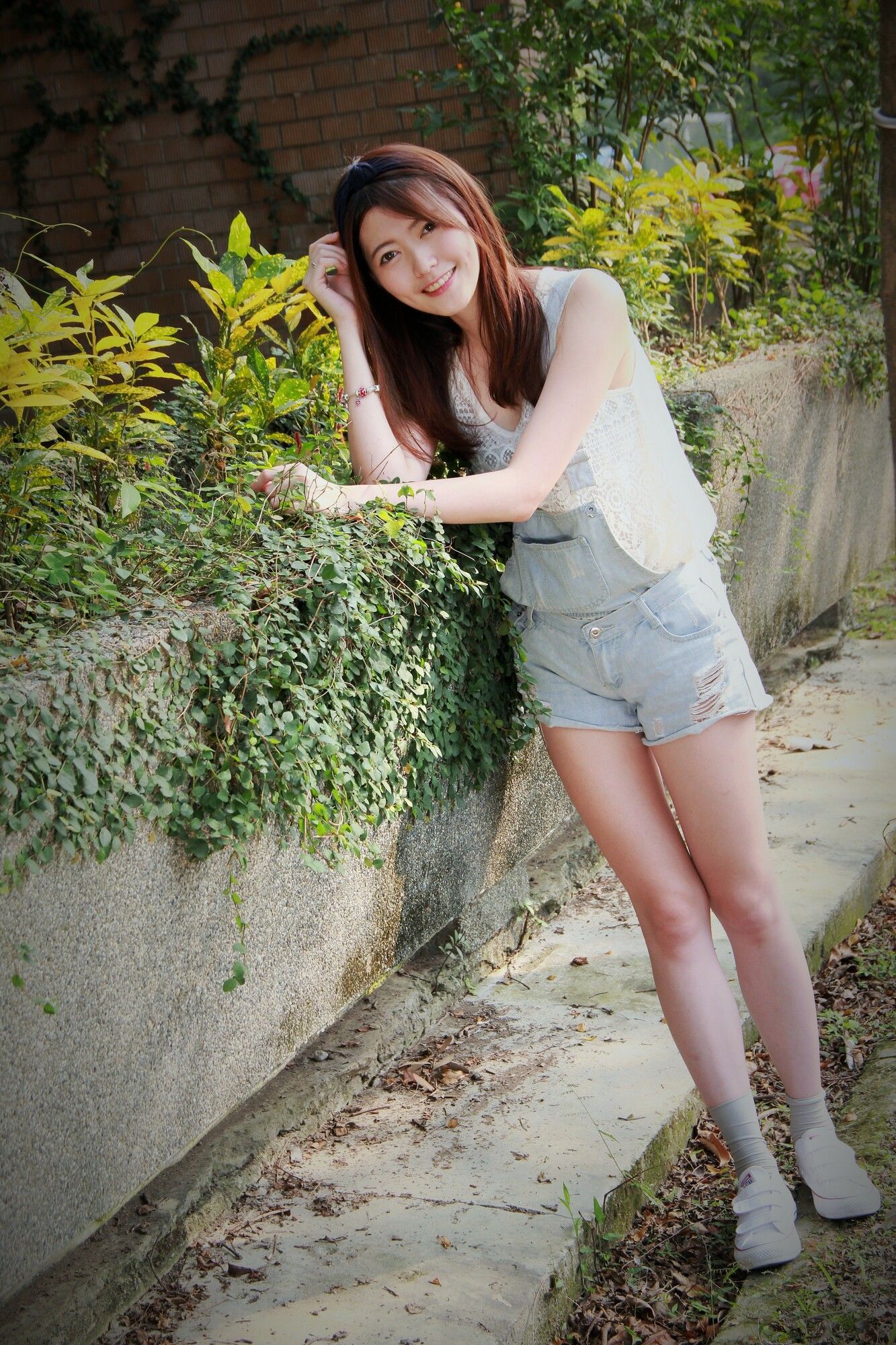 Brindy薛薛/黄品瑄《台湾大学外拍》-图1