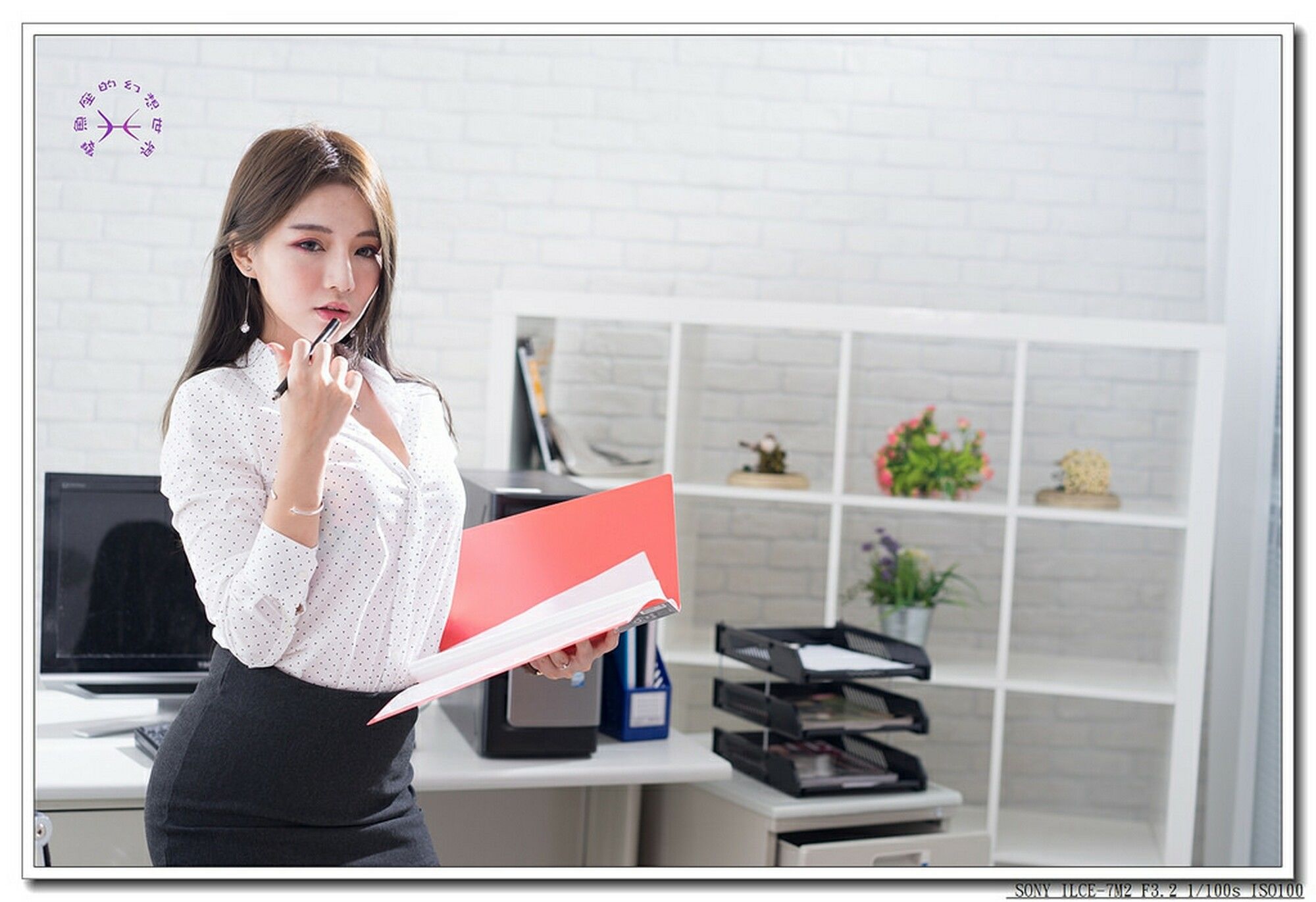 周盈欣Dora《办公室黑丝小秘》-图68