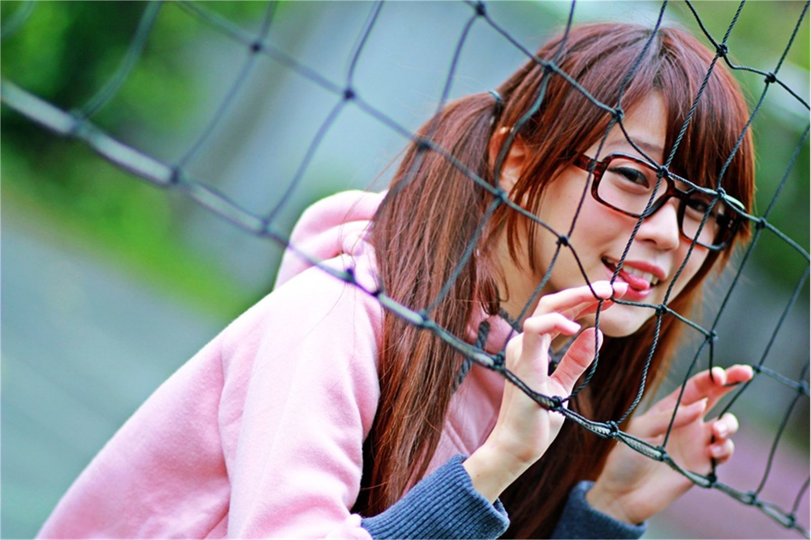 邱俞瑄(渔瑄)+白白《校园卖萌外拍》-图16