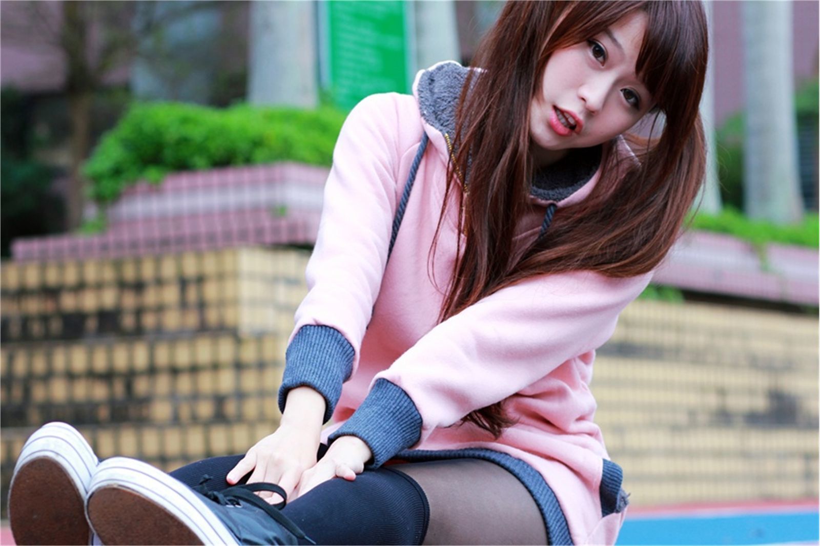 邱俞瑄(渔瑄)+白白《校园卖萌外拍》-图5