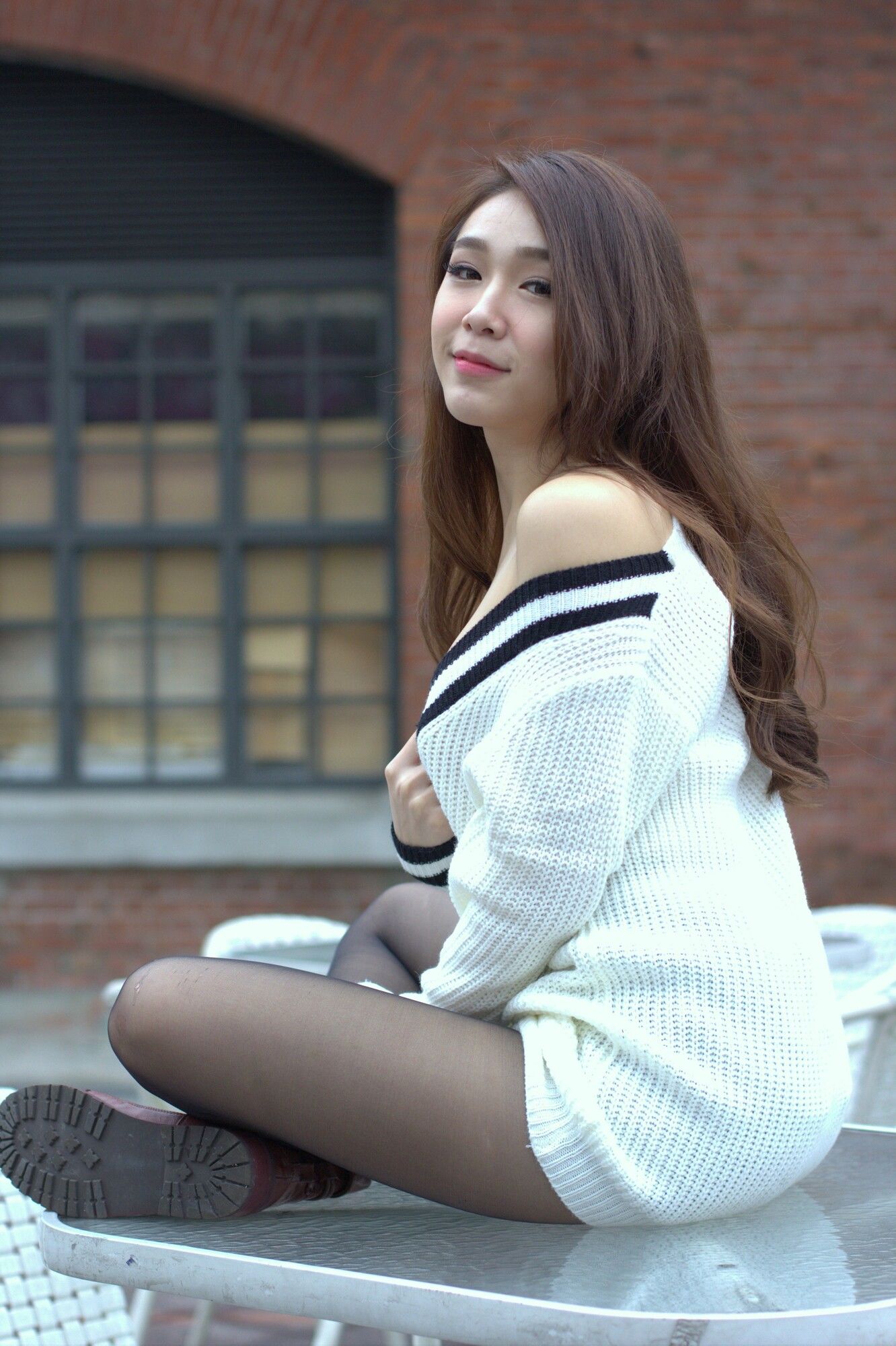 Baby66 黑丝街拍-图51