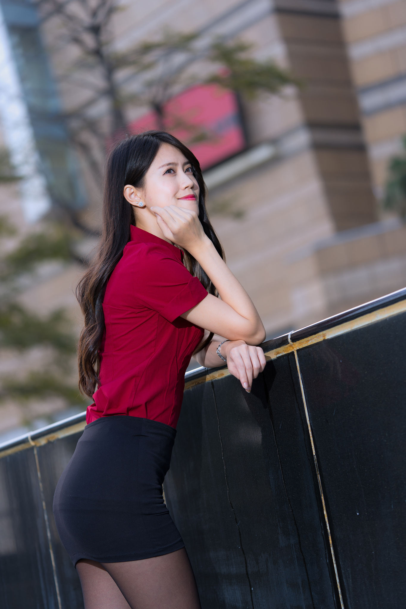 Candy宝儿《夢時代黑丝街拍》-图5