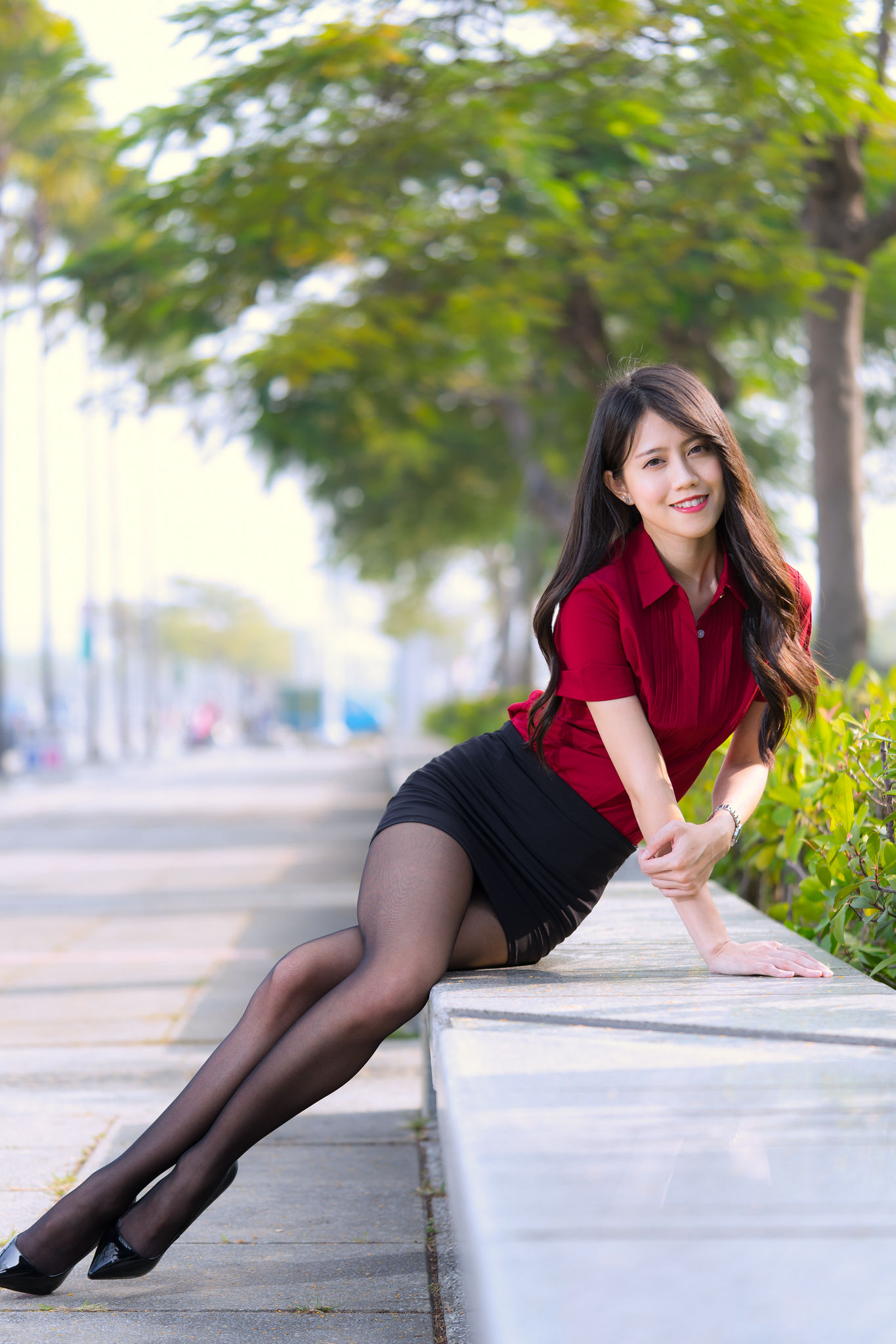 Candy宝儿《夢時代黑丝街拍》-图82