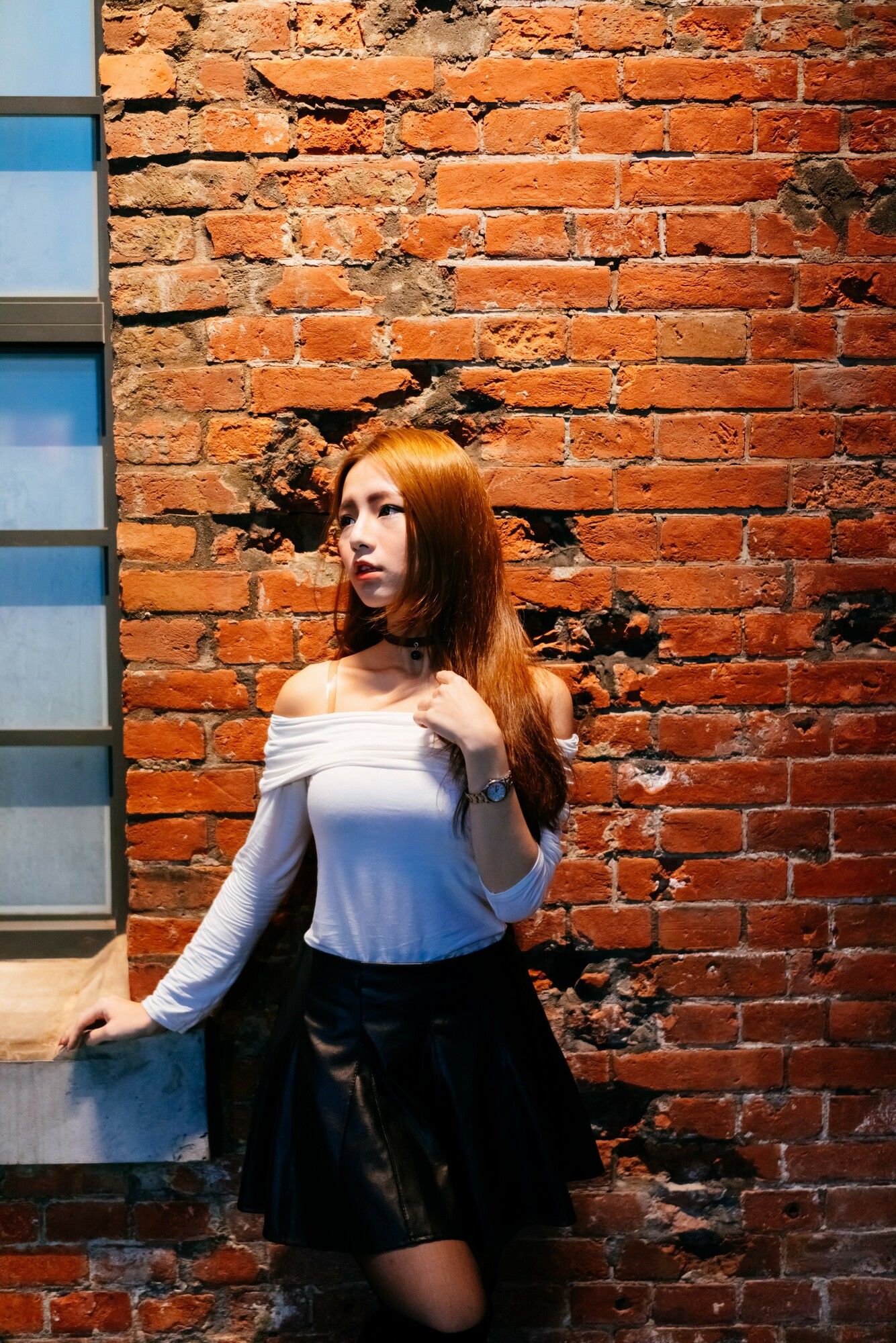 Dora周盈欣 街拍长靴黑丝皮裙-图12