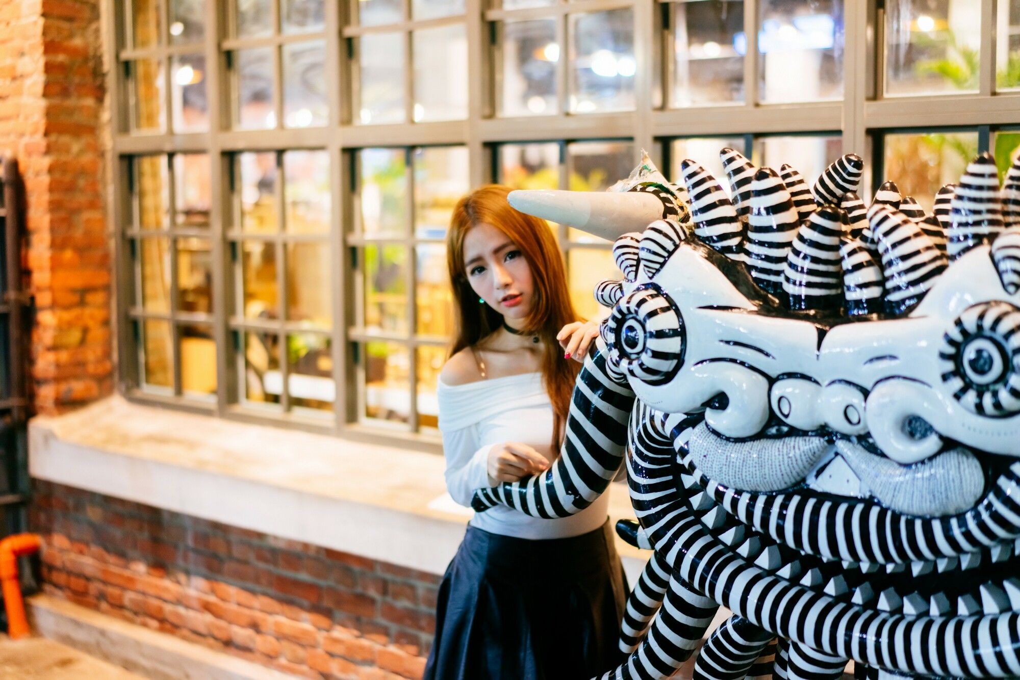 Dora周盈欣 街拍长靴黑丝皮裙-图32