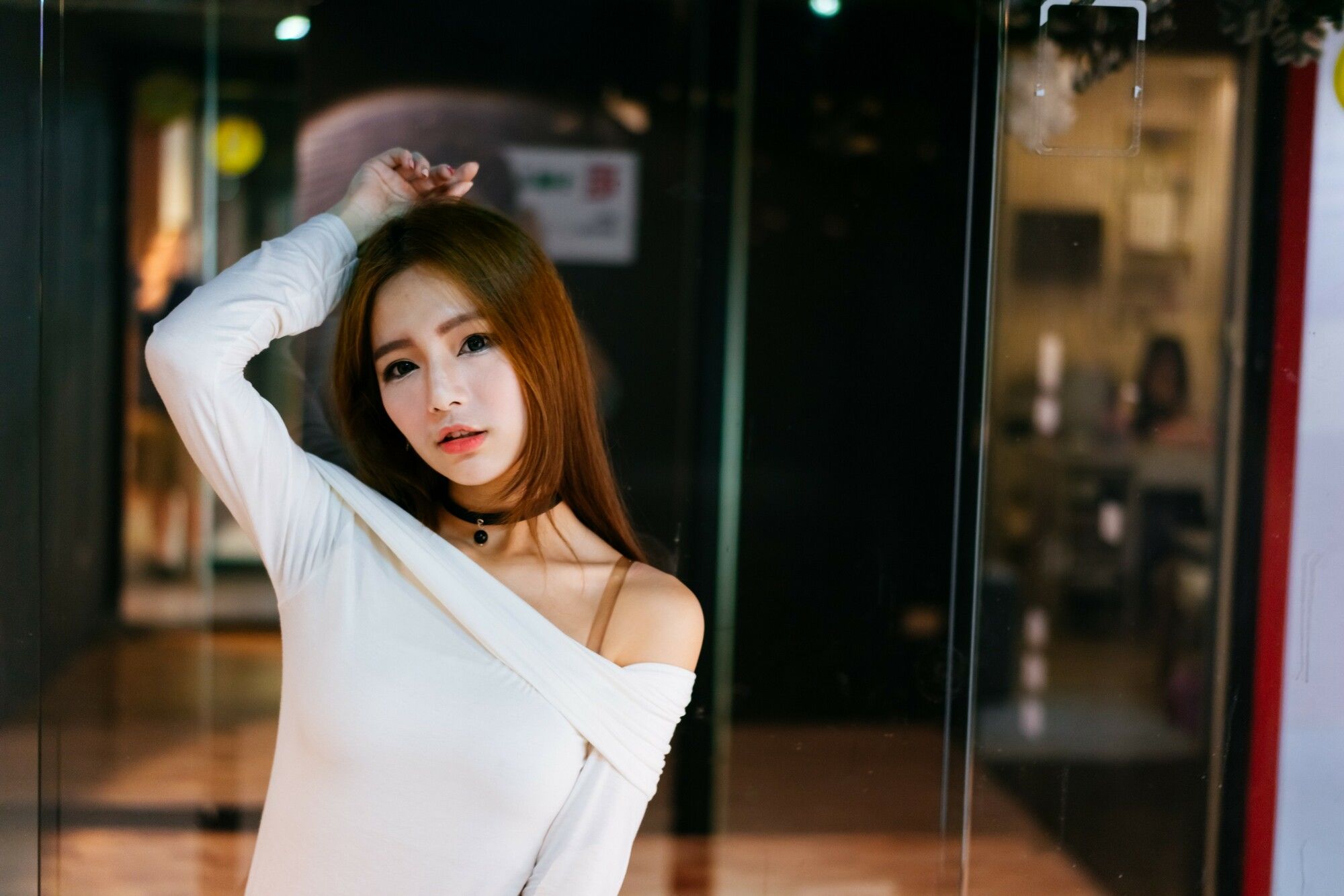 Dora周盈欣 街拍长靴黑丝皮裙-图55