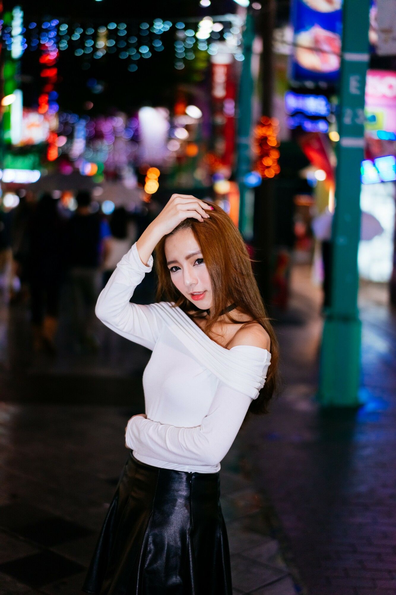 Dora周盈欣 街拍长靴黑丝皮裙-图62