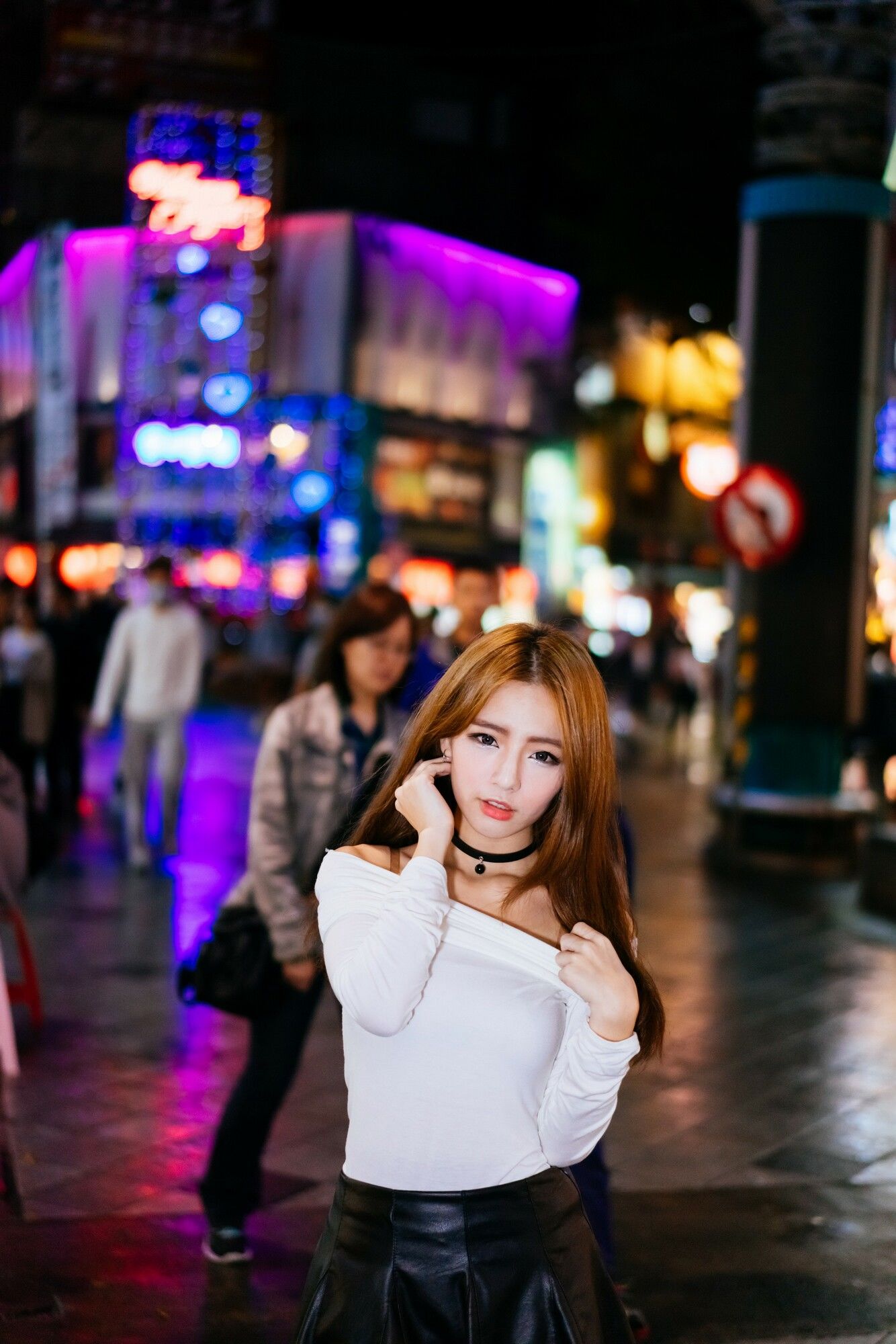 Dora周盈欣 街拍长靴黑丝皮裙-图63