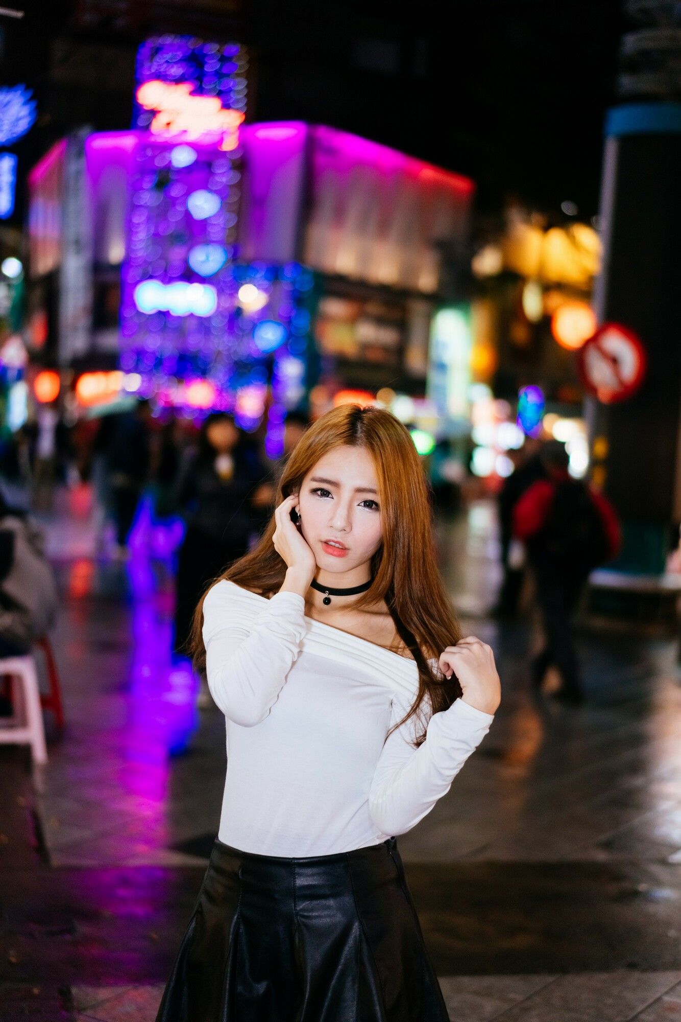 Dora周盈欣 街拍长靴黑丝皮裙-图64