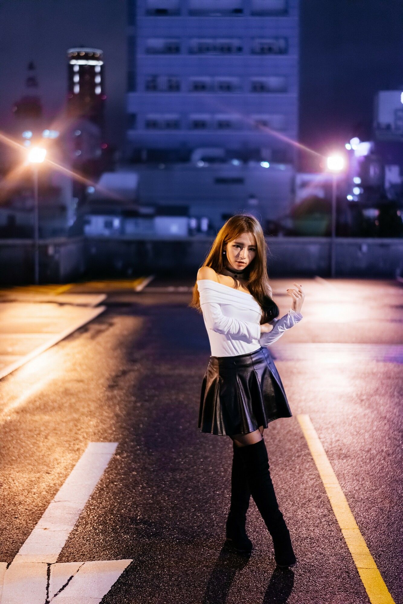 Dora周盈欣 街拍长靴黑丝皮裙-图88