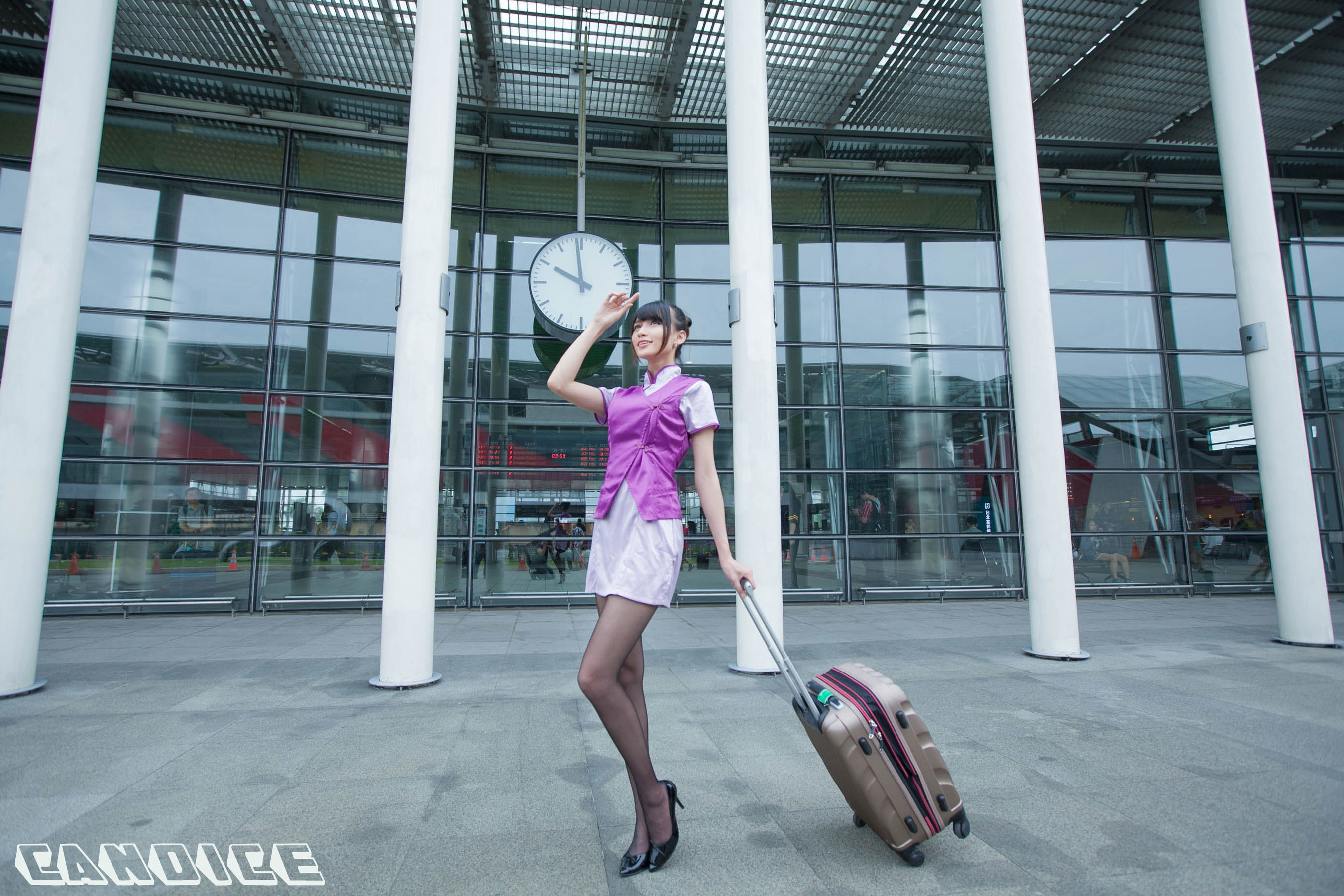 蔡译心Candice《空姐黑丝街拍》-图29