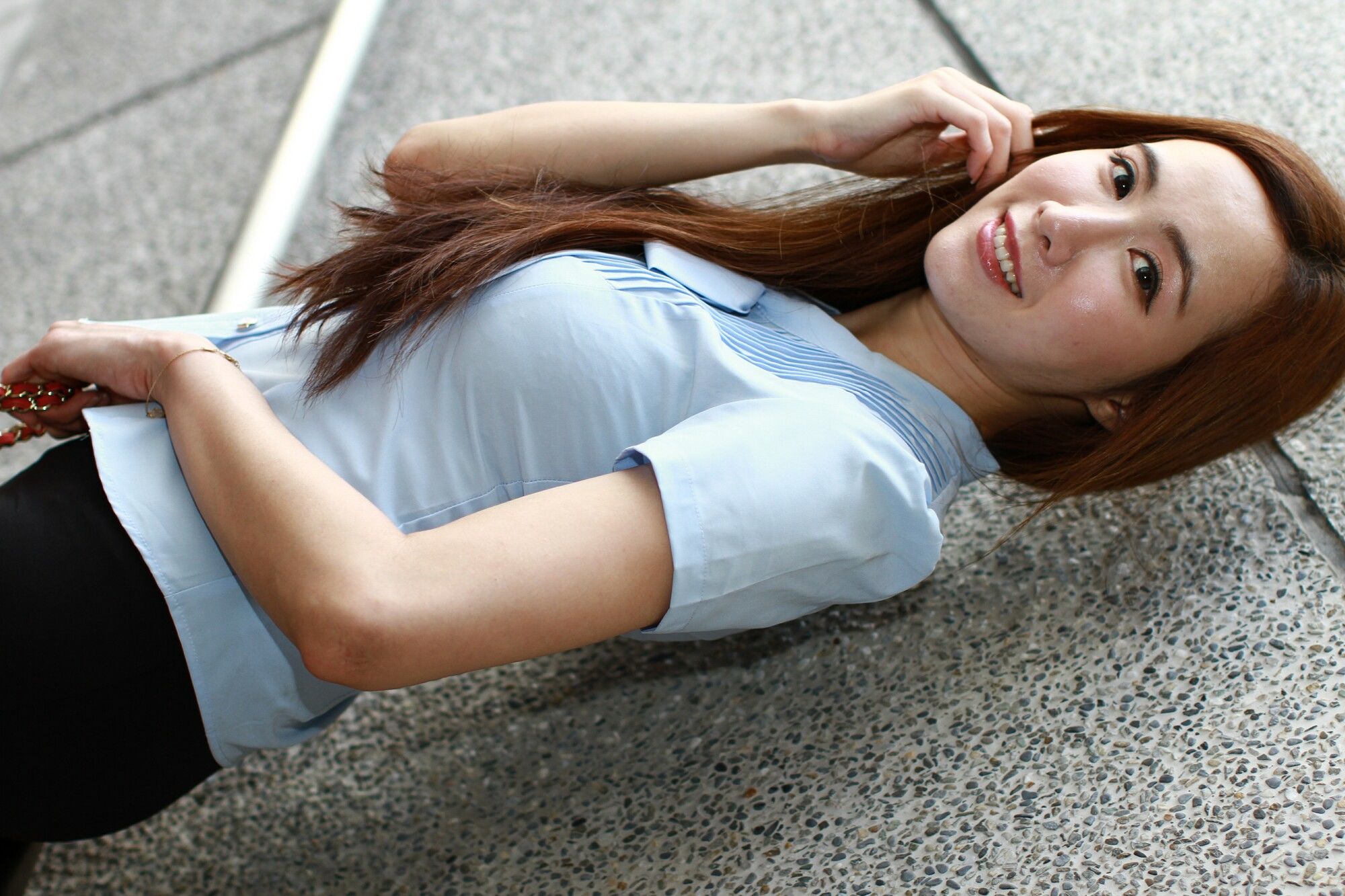 Dora妍希《OL黑丝~高雄巨蛋》-图51