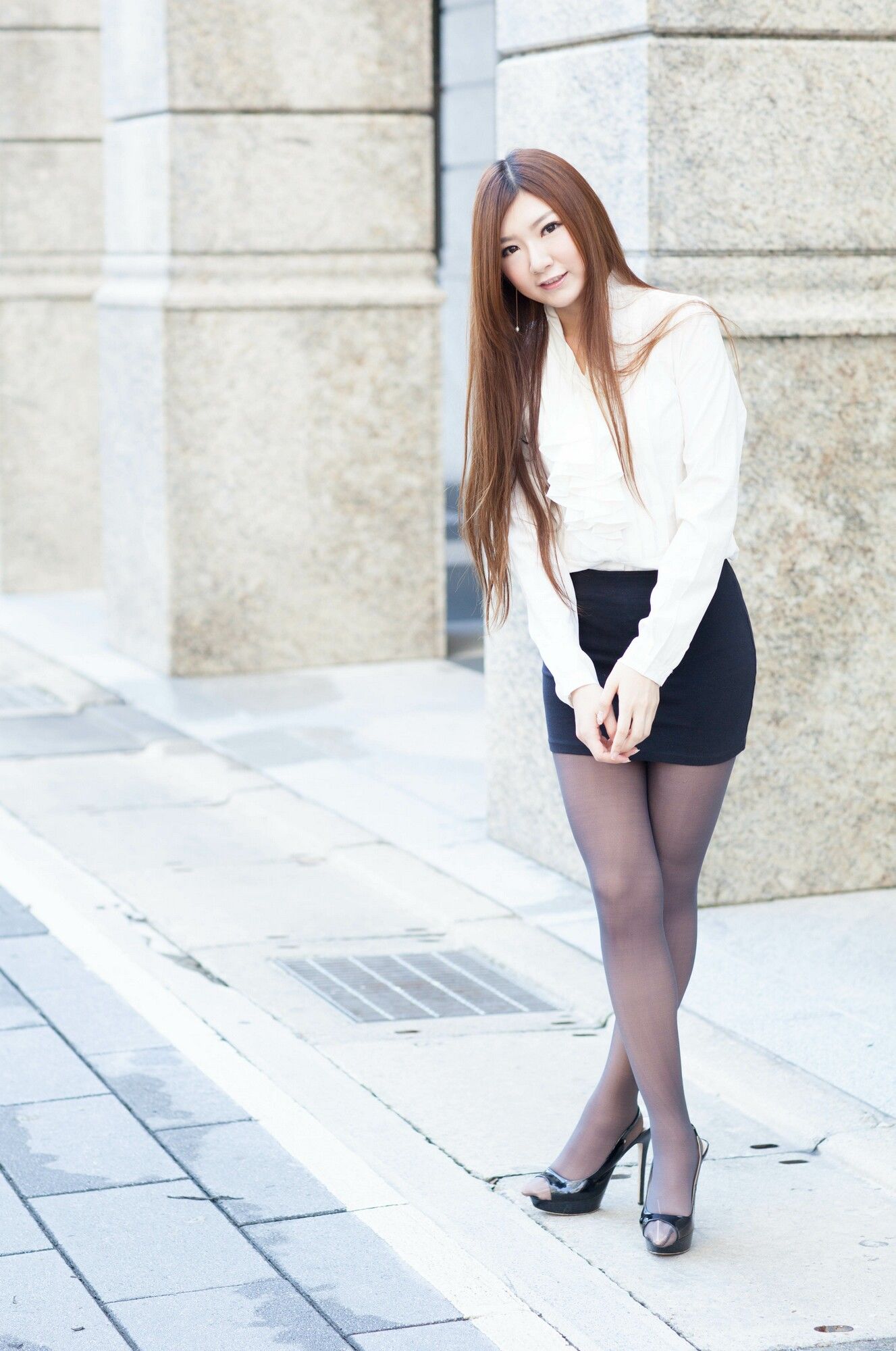 Michelle小羽/谢馥羽《信義區街拍黑丝OL系列》-图63