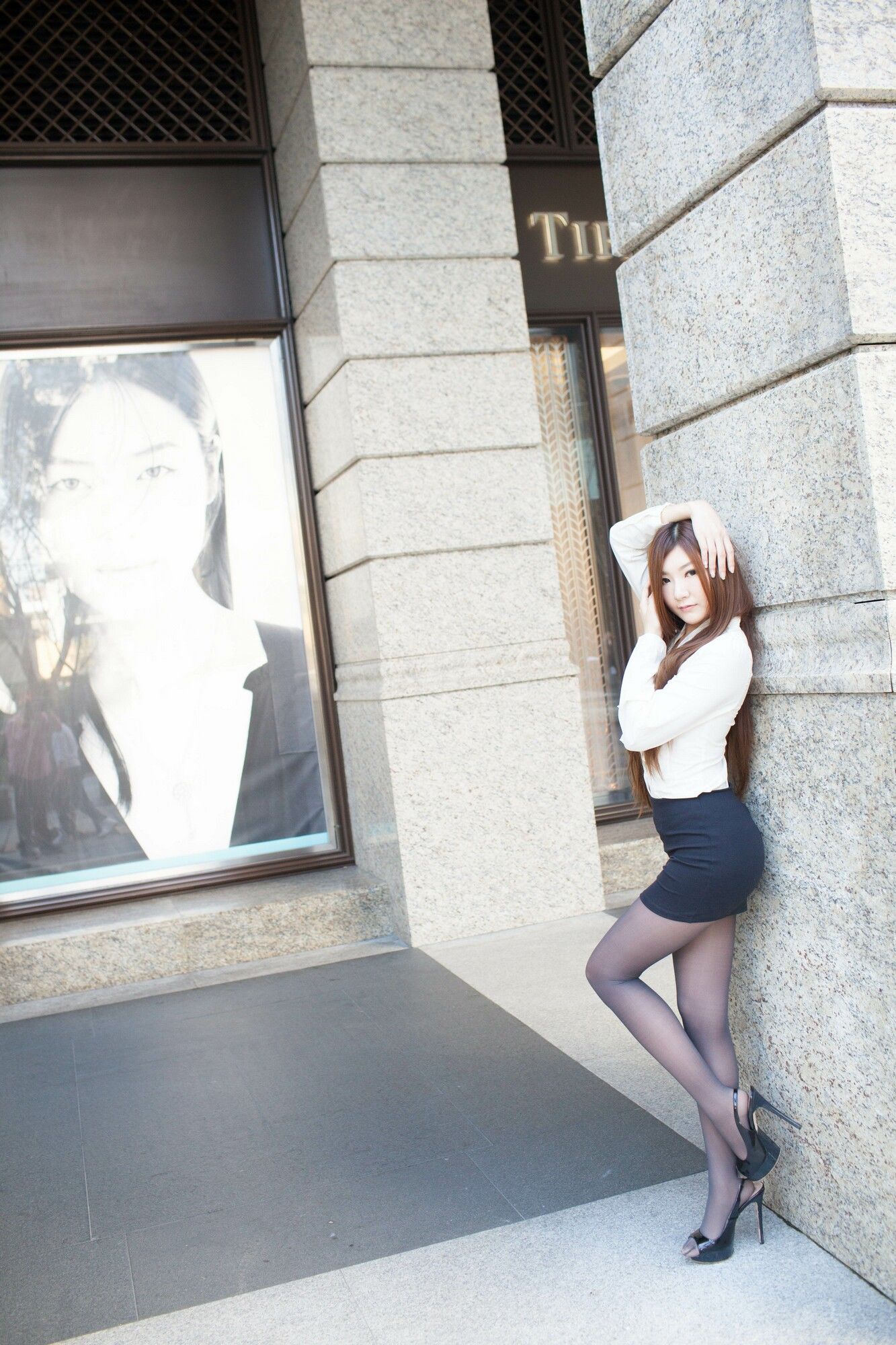 Michelle小羽/谢馥羽《信義區街拍黑丝OL系列》-图85