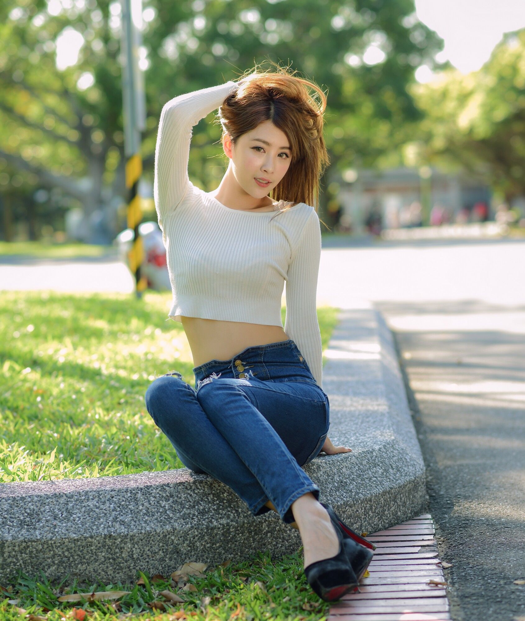 夏晴Miso《公园牛仔紧身裤美腿》-图25