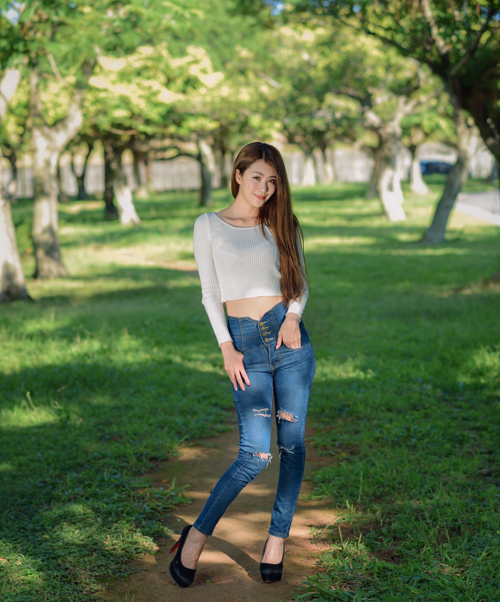 夏晴Miso《公园牛仔紧身裤美腿》-图27