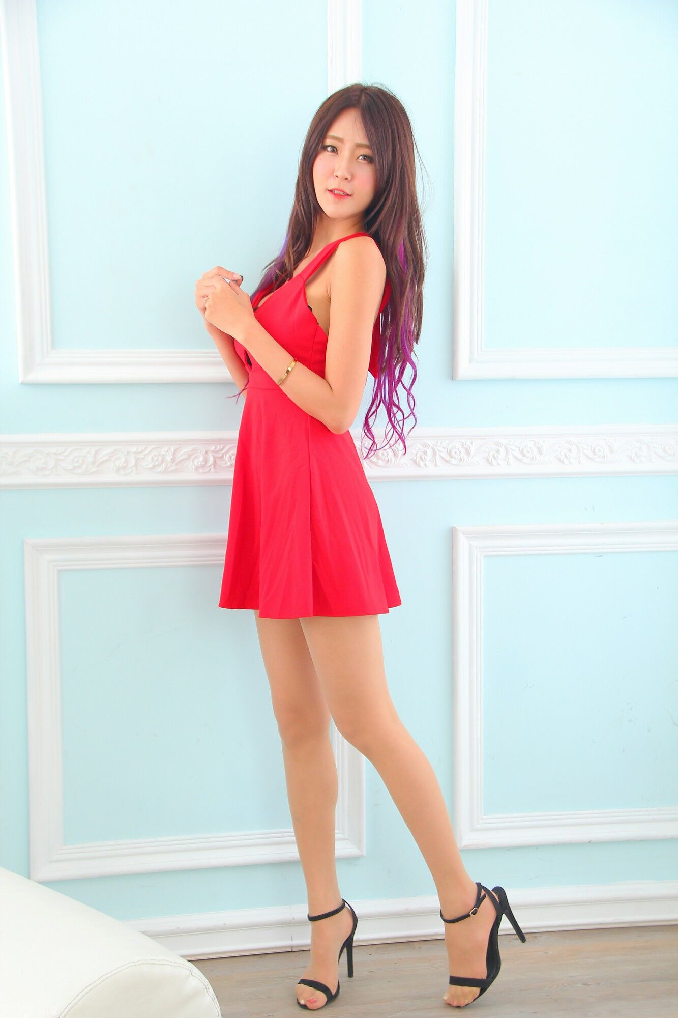 Winnie小雪《红色吊带连衣裙》-图45