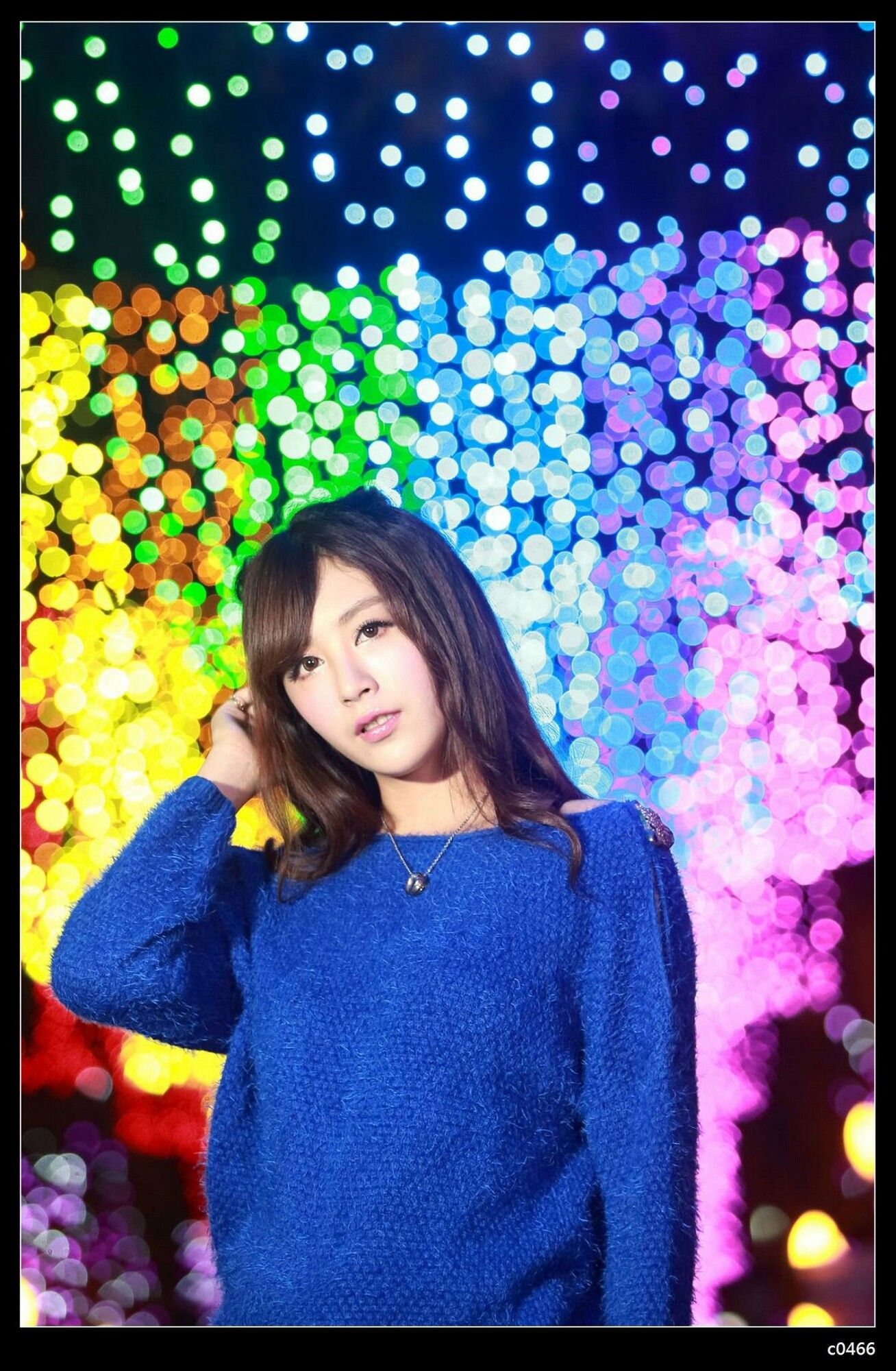 夏晴Miso《圣诞夜黑丝街拍》-图18