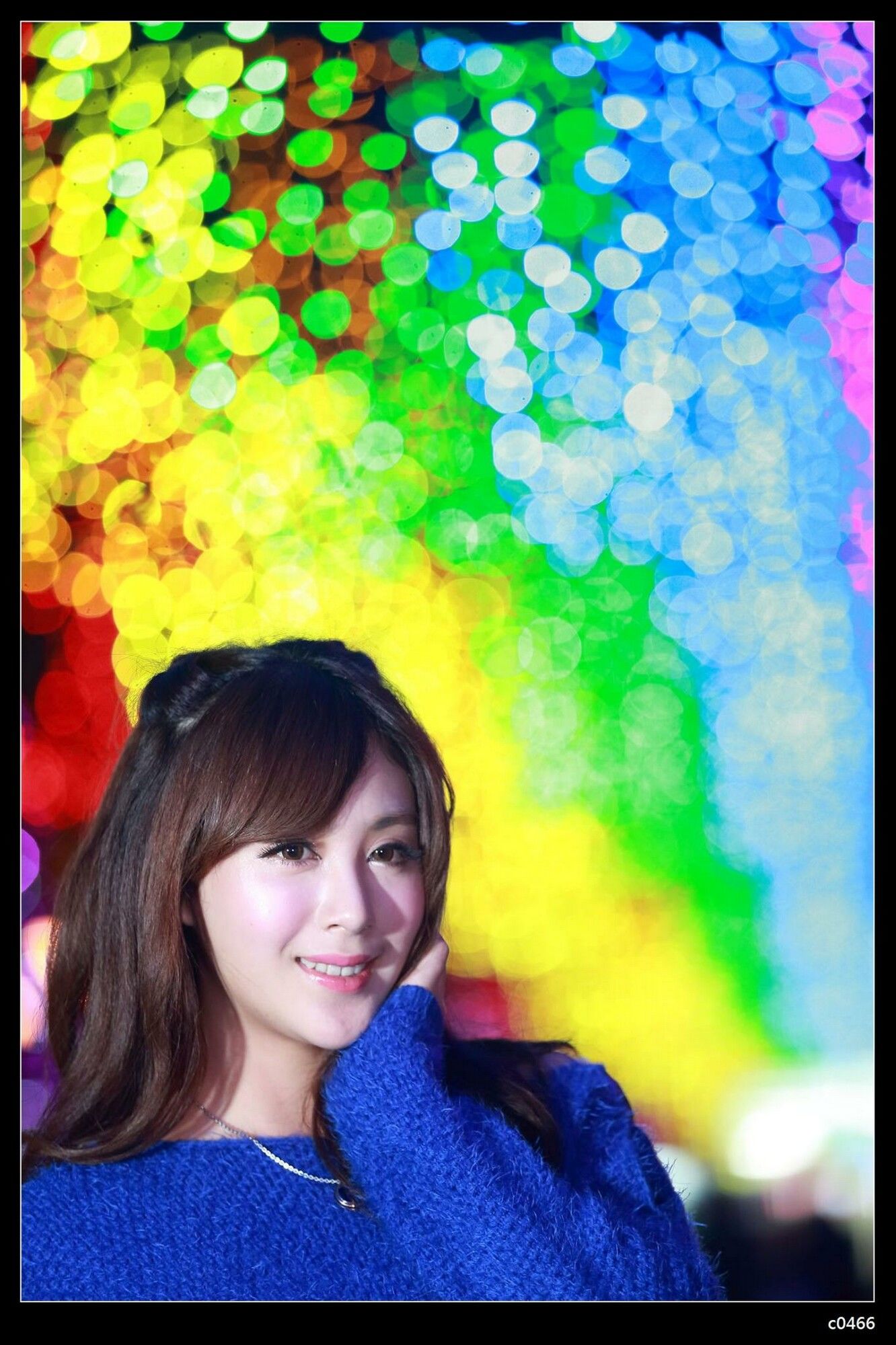 夏晴Miso《圣诞夜黑丝街拍》-图22