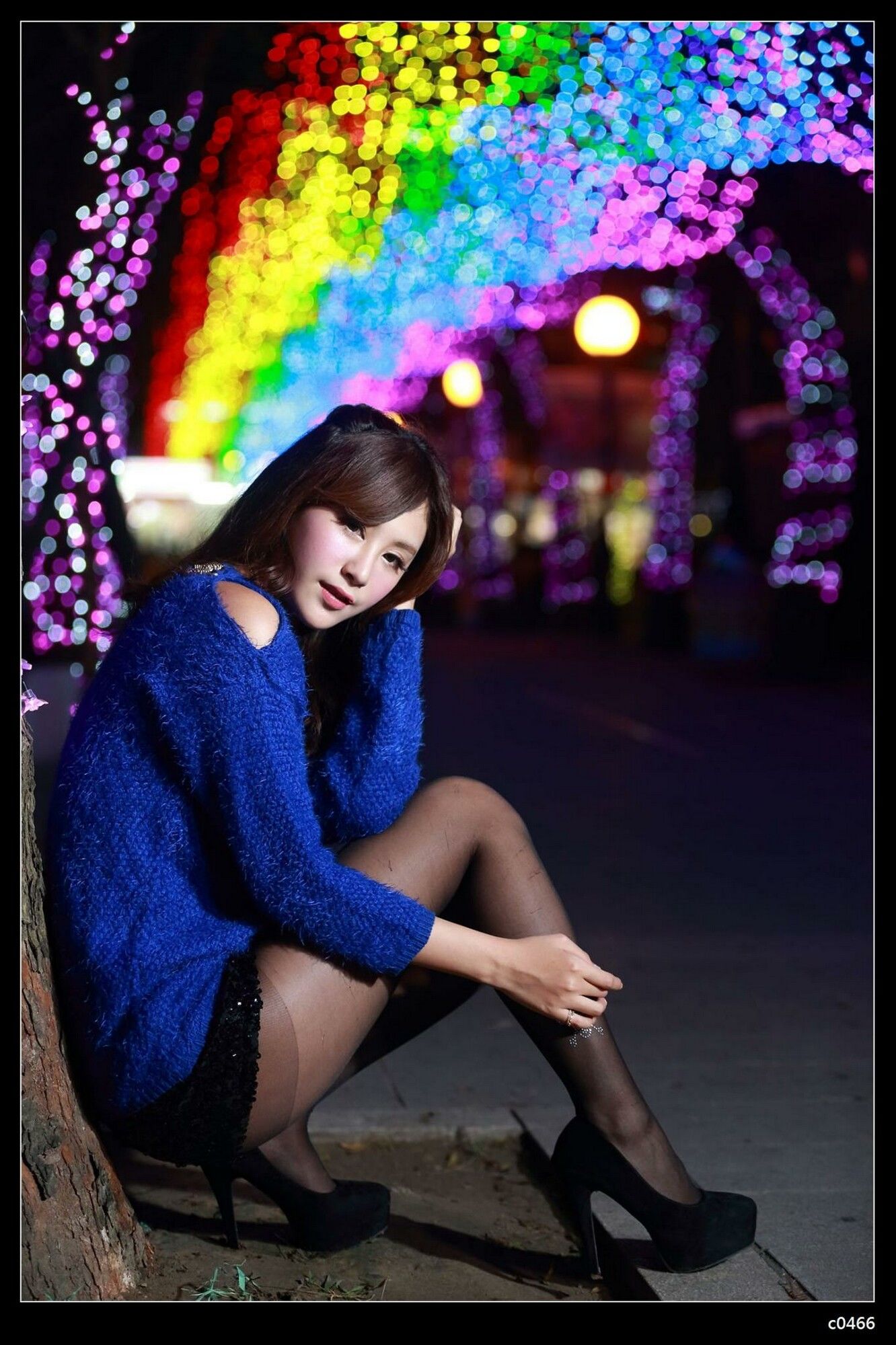 夏晴Miso《圣诞夜黑丝街拍》-图42