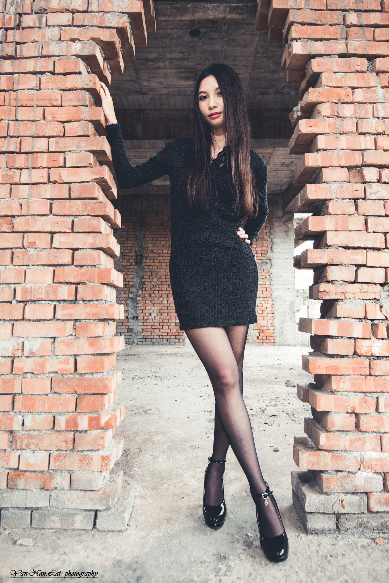 Jenny《黑丝外拍》-图7