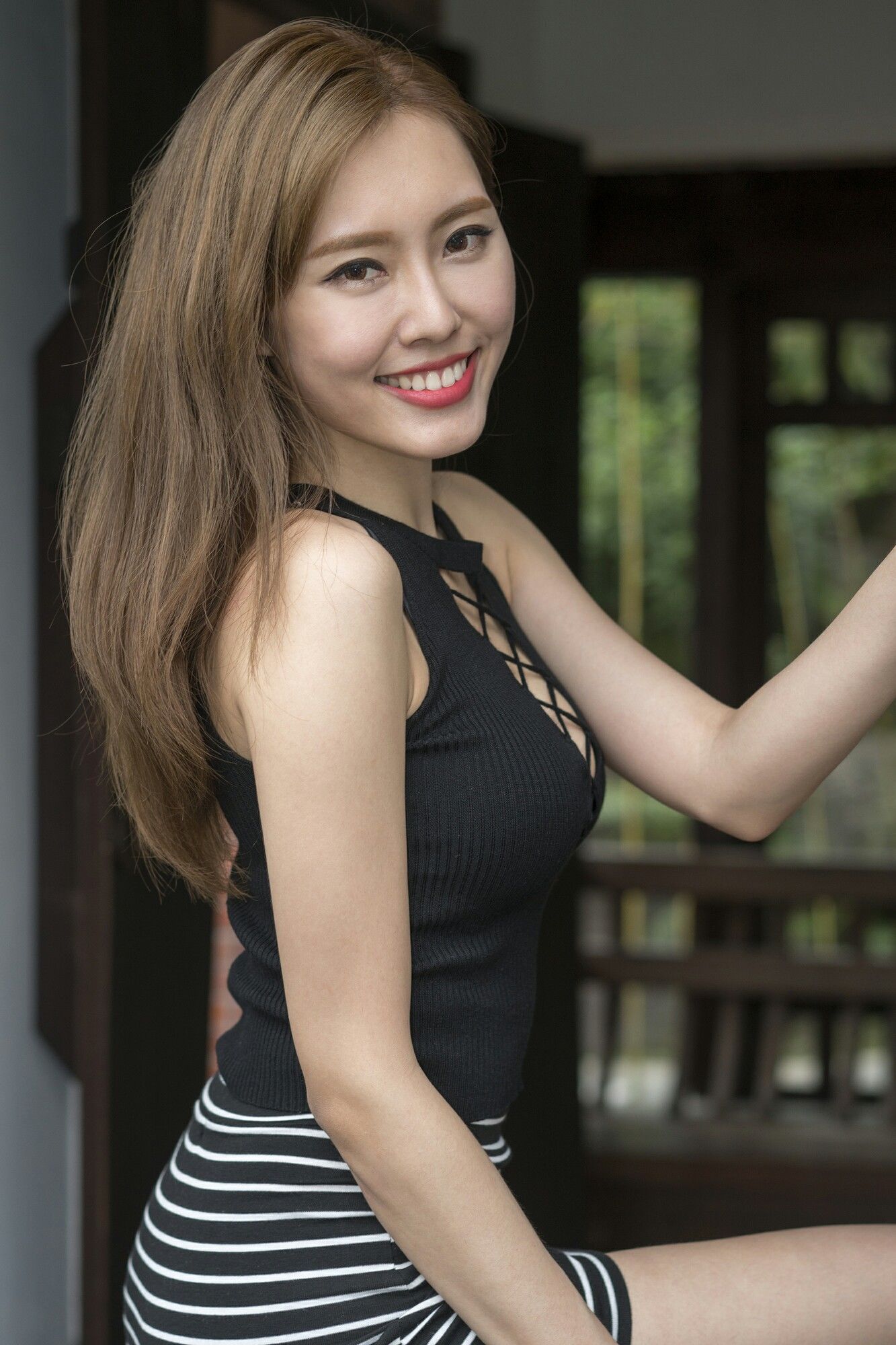 郭珉妏Queenie - 条纹短裙街拍-图9