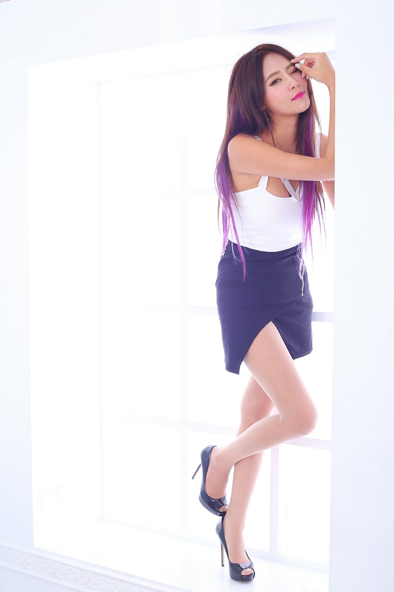 Winnie小雪/庄温妮 - 外拍超短裙美腿图片合集-图38