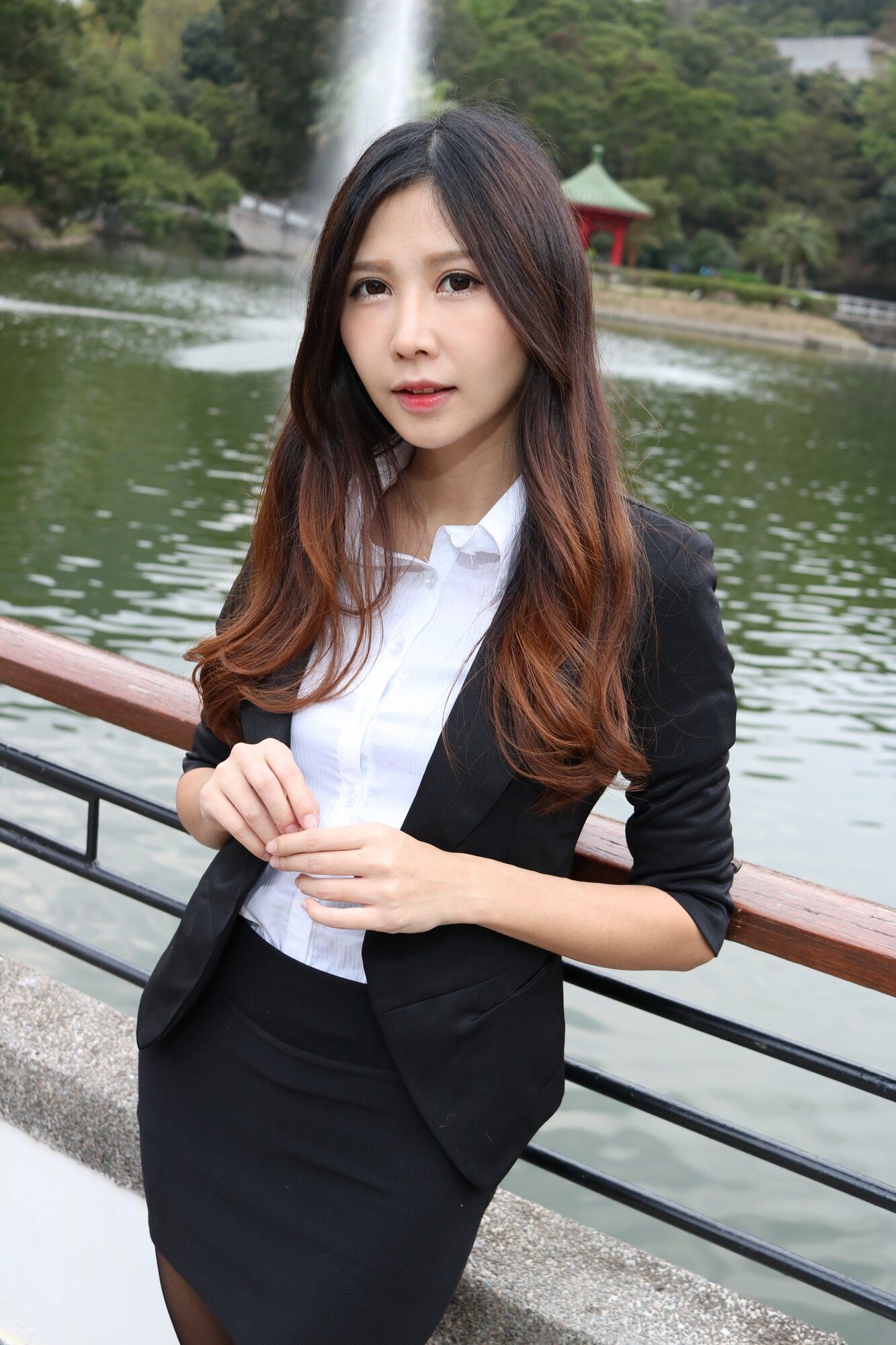 Zooey《中文大學OL黑絲美腿》-图33