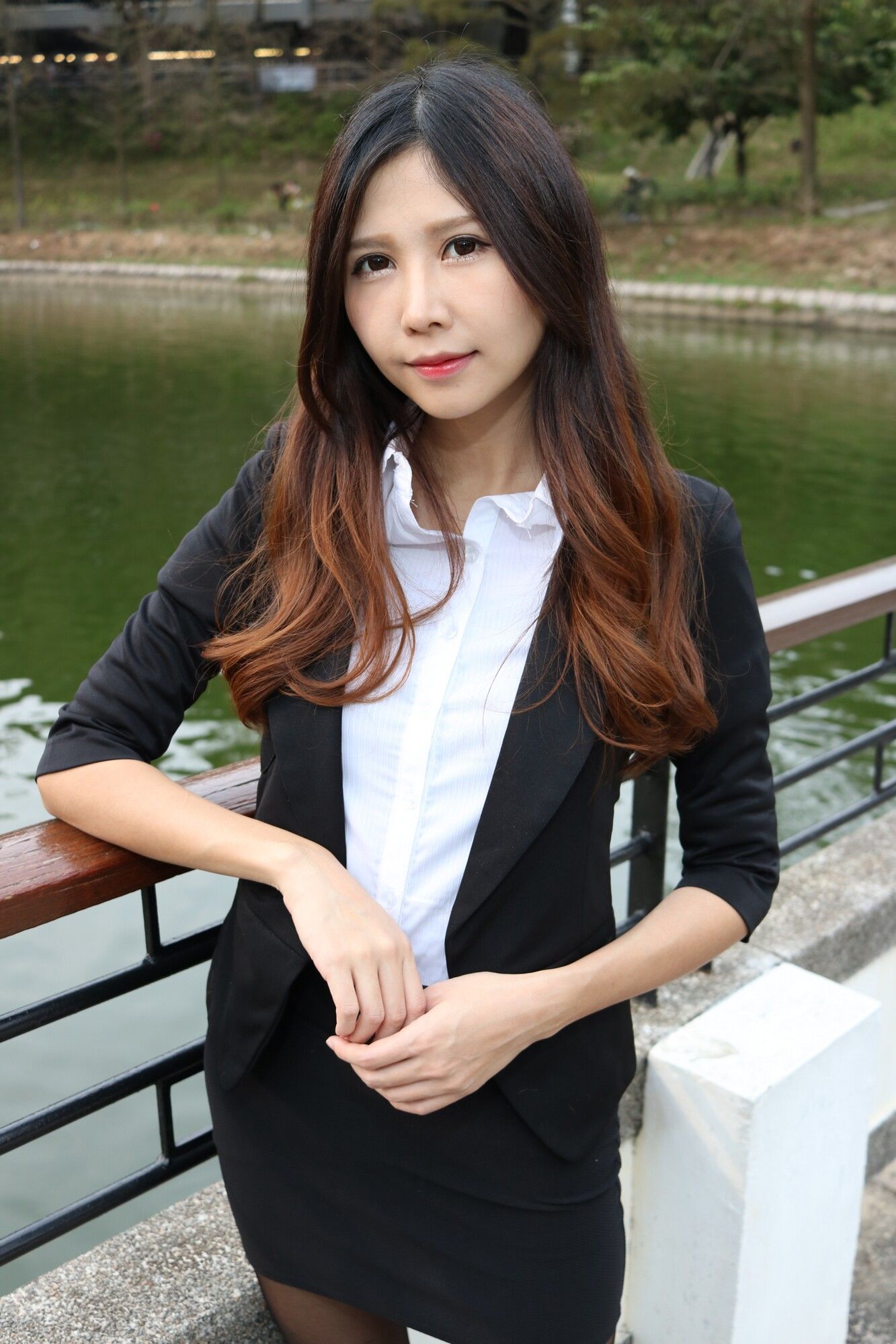 Zooey《中文大學OL黑絲美腿》-图37