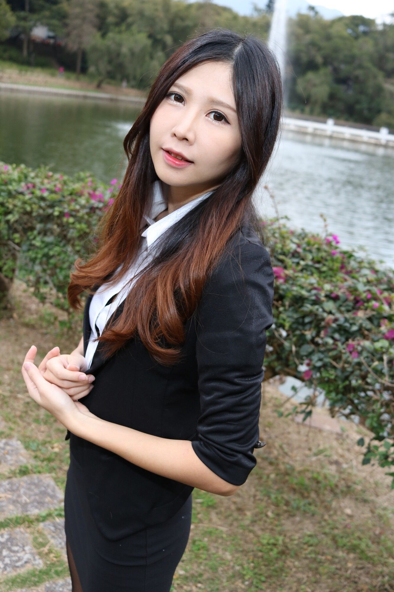 Zooey《中文大學OL黑絲美腿》-图5