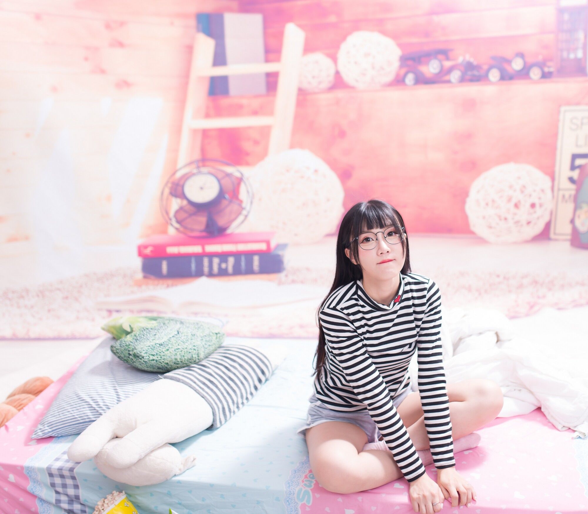 乔乔儿《琴棚电玩少女DVA》-图0