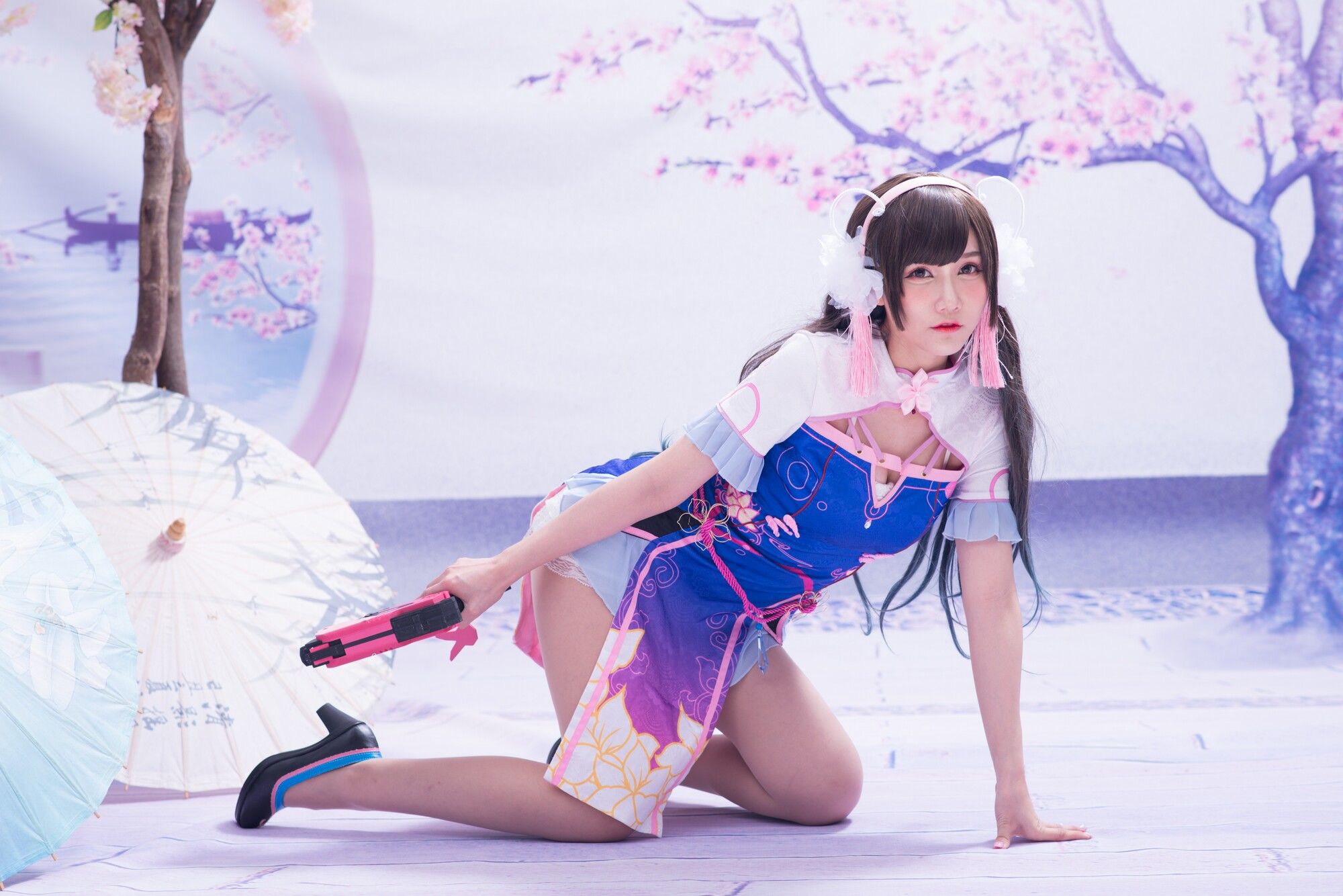 乔乔儿《琴棚电玩少女DVA》-图19