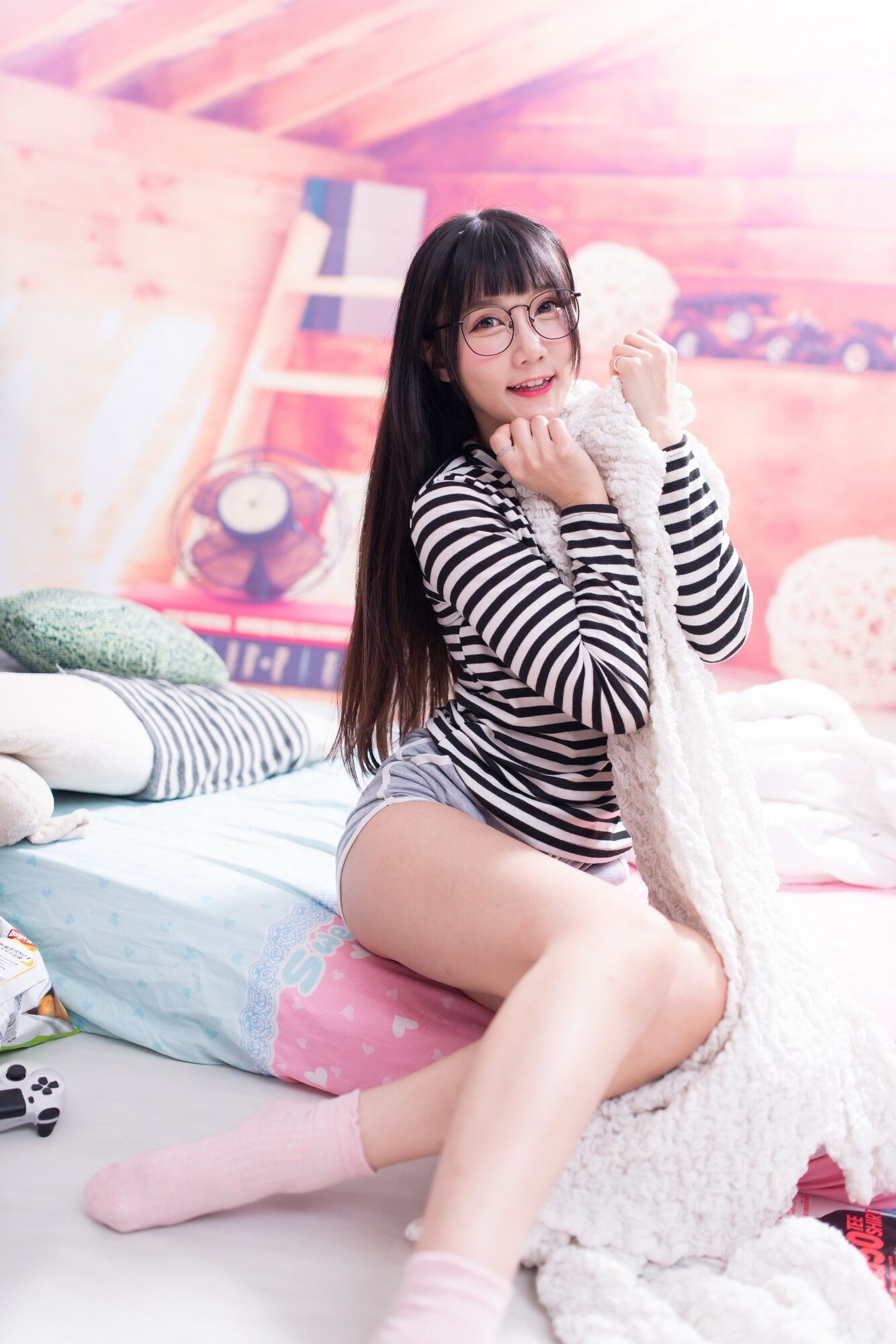 乔乔儿《琴棚电玩少女DVA》-图2