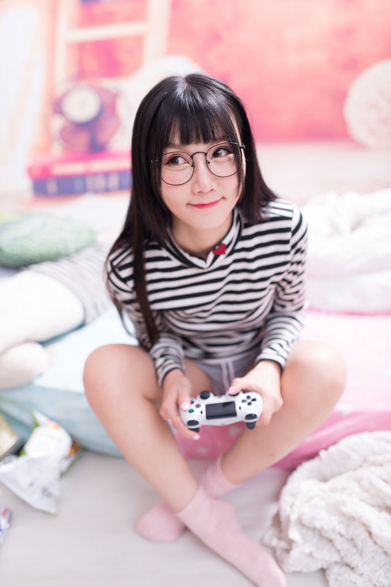 乔乔儿《琴棚电玩少女DVA》-图4