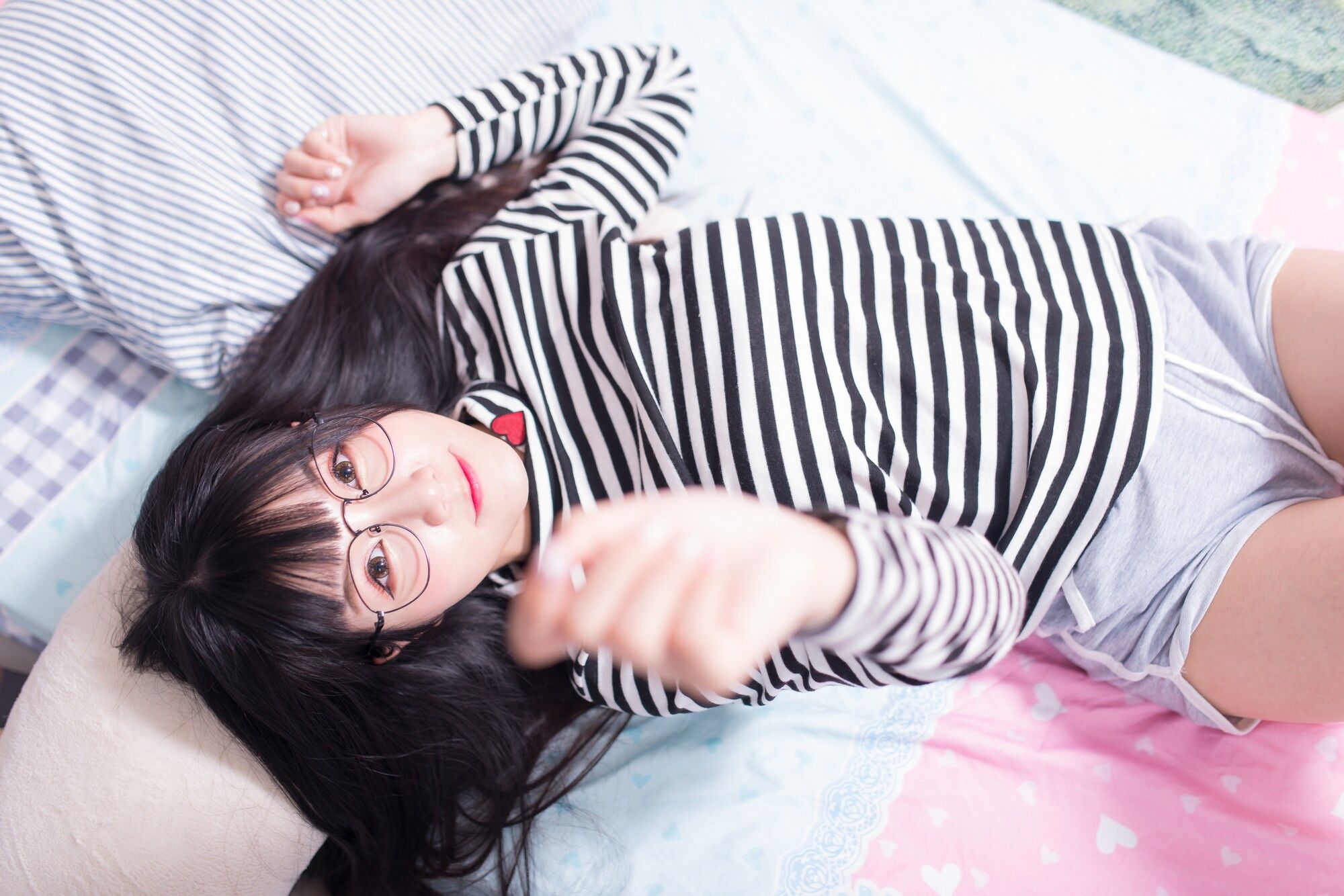 乔乔儿《琴棚电玩少女DVA》-图8