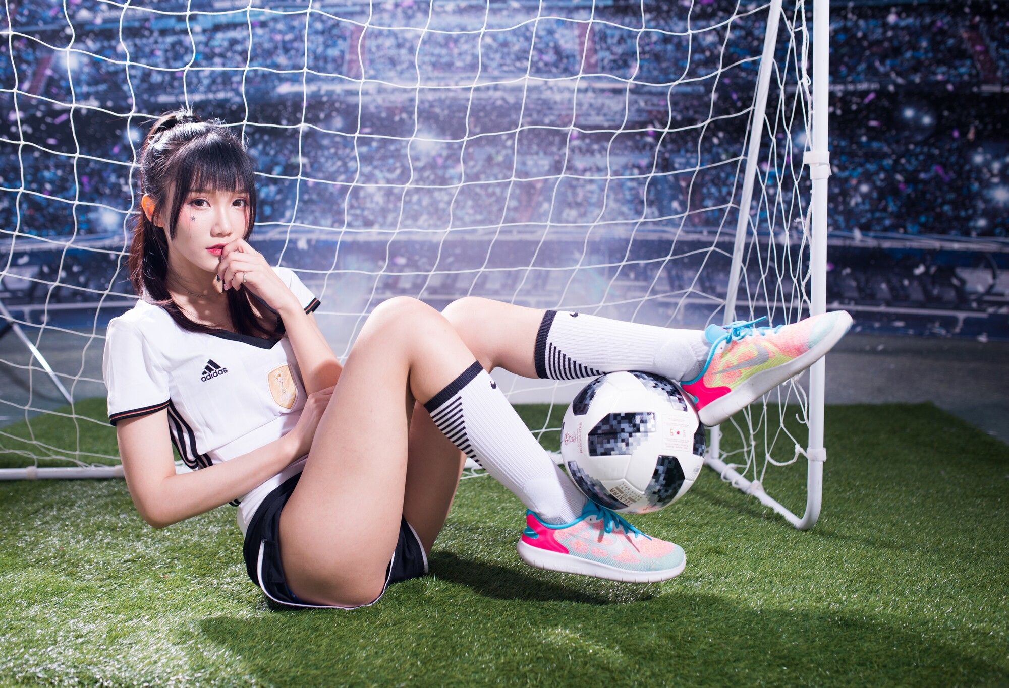 乔乔儿Sylvia《琴棚足球宝贝》-图9