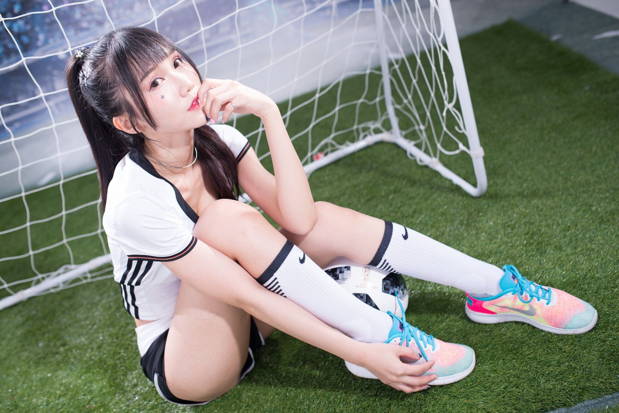 乔乔儿Sylvia《琴棚足球宝贝》-图11