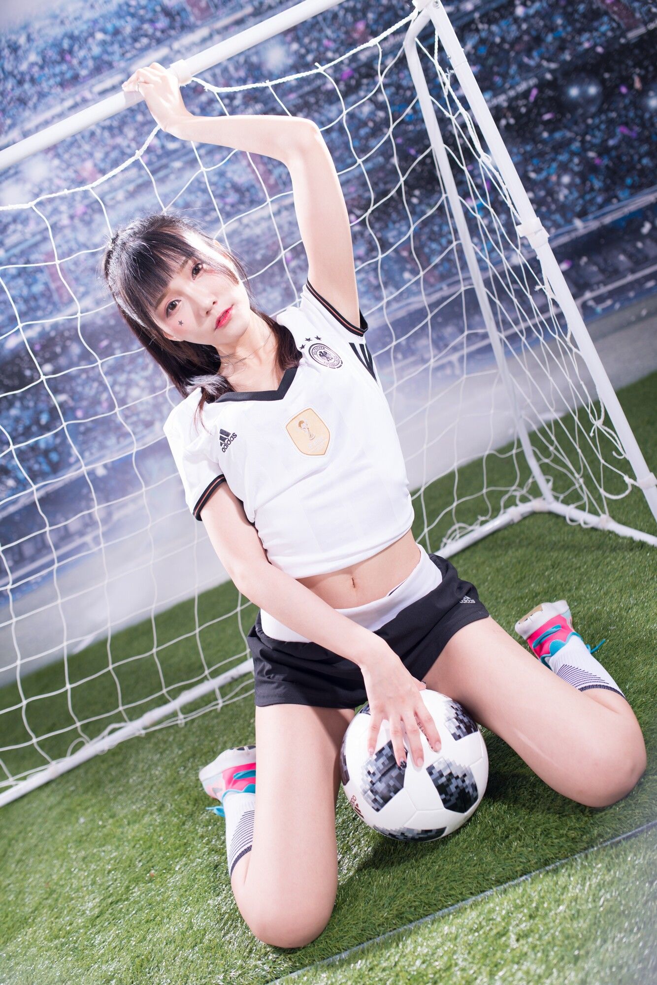 乔乔儿Sylvia《琴棚足球宝贝》-图16